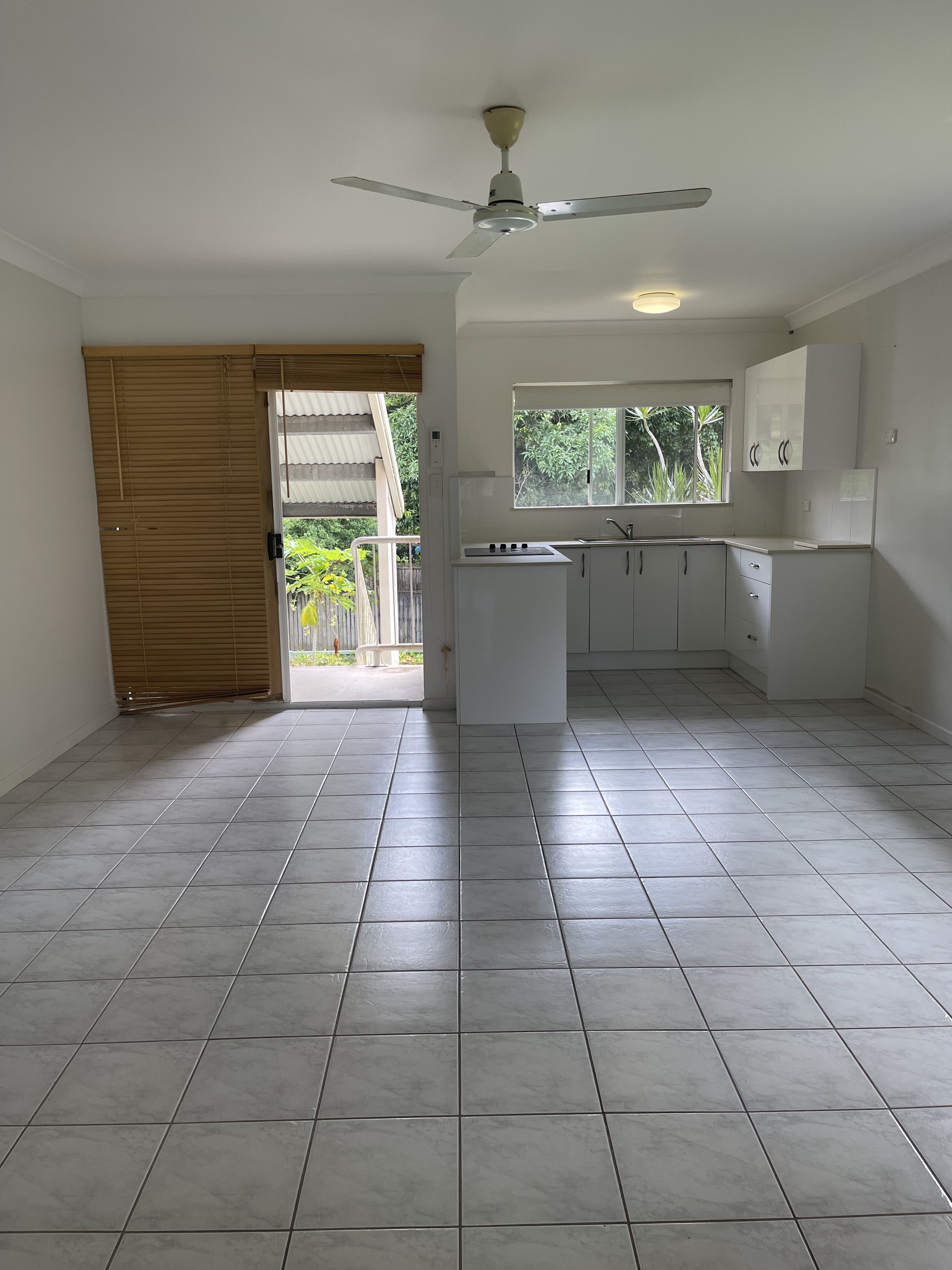 5/180 Pease Street, Manoora, QLD 4870