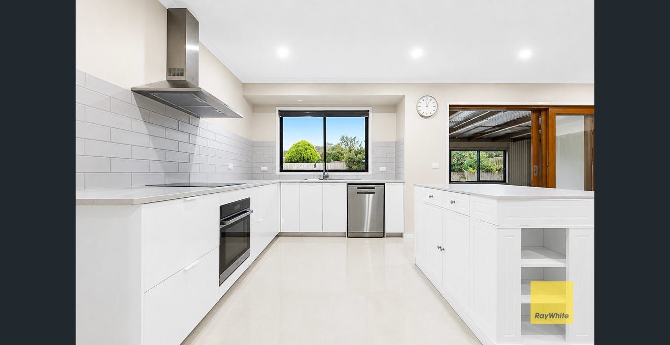 29 Durham Crescent, Hoppers Crossing, VIC 3029