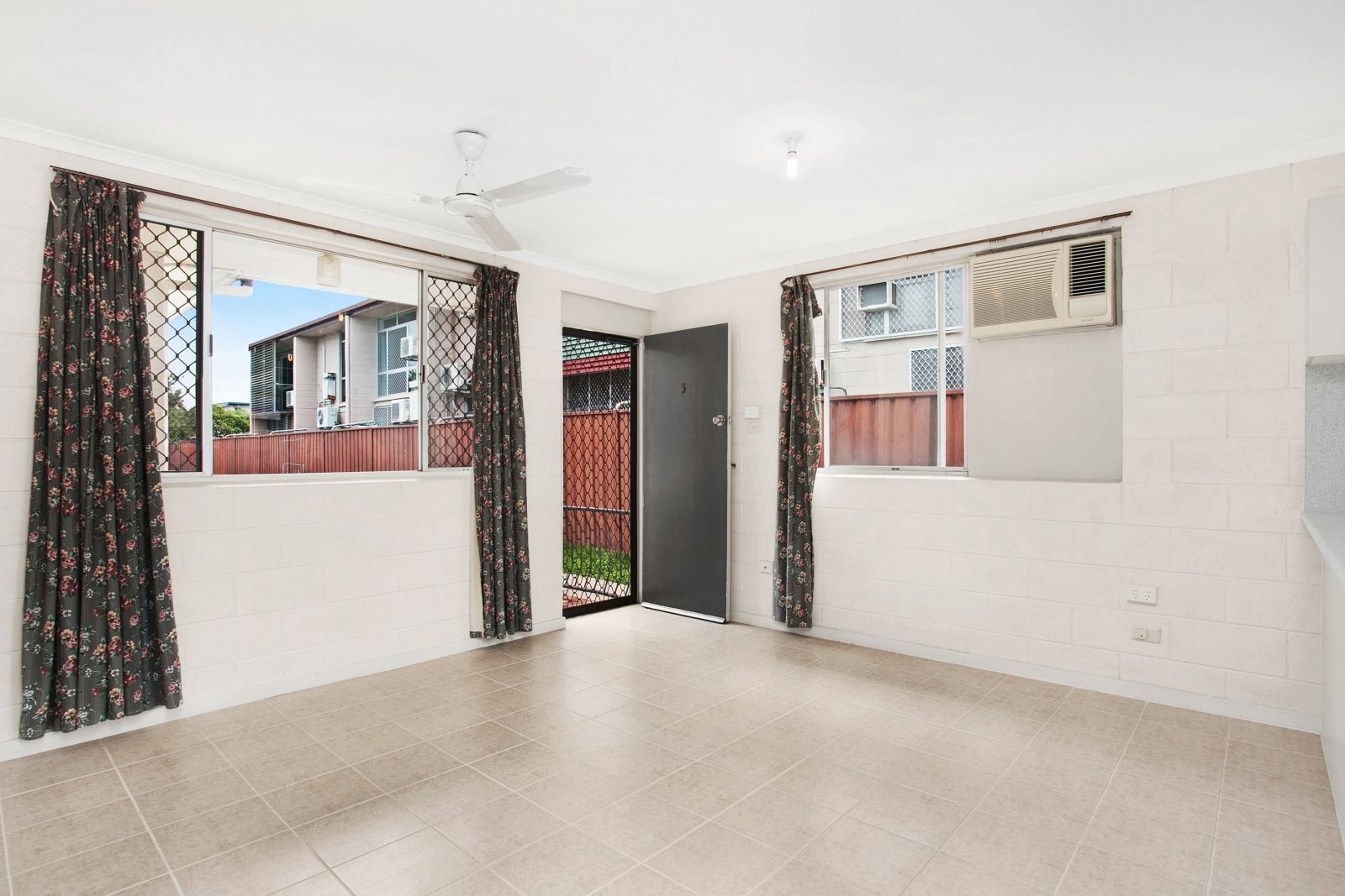 5/9 Palara Street, Currajong, QLD 4812 - Leased Unit - Ray White Townsville