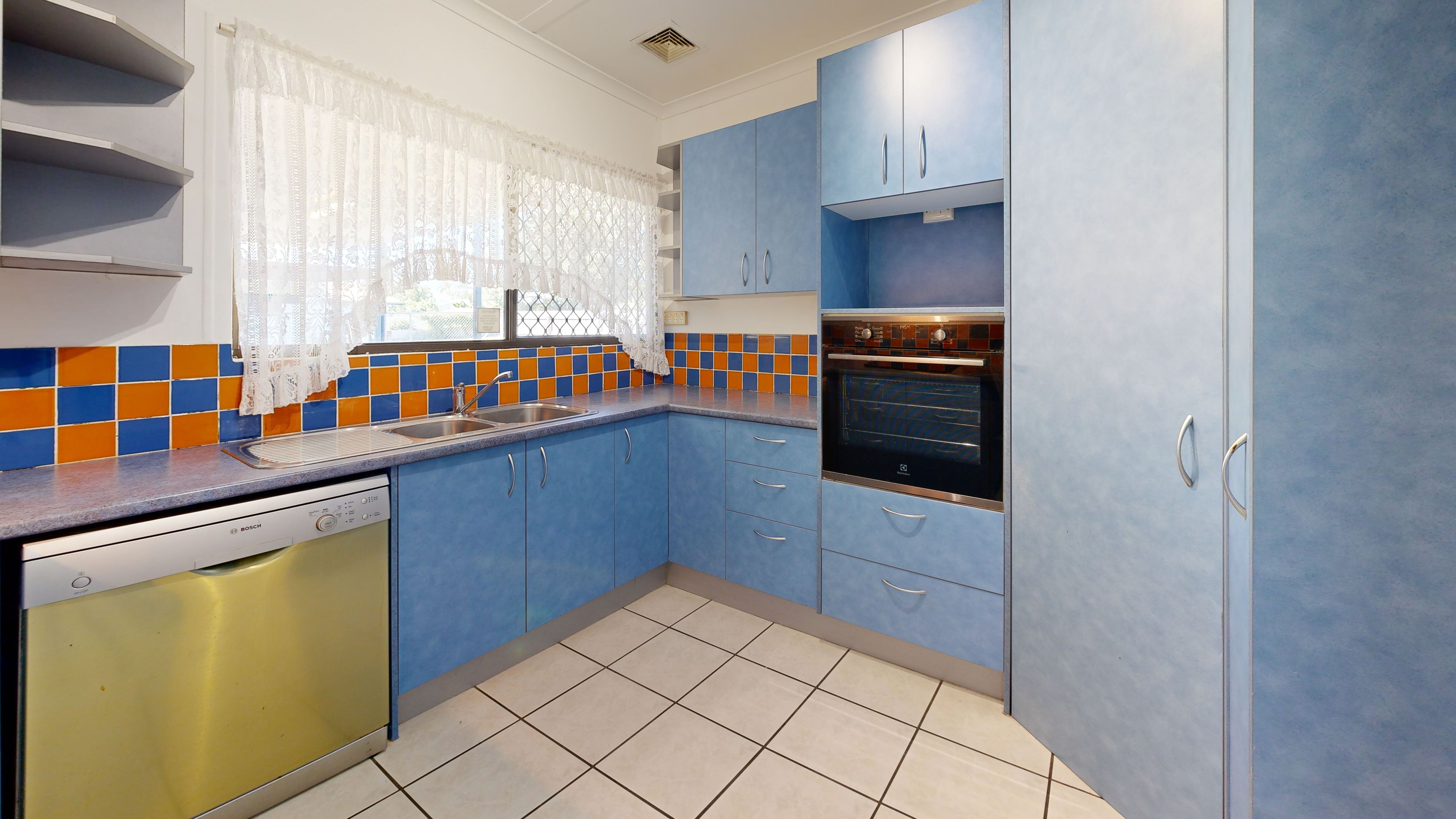 23 Gatton Street, Kirwan, QLD 4817