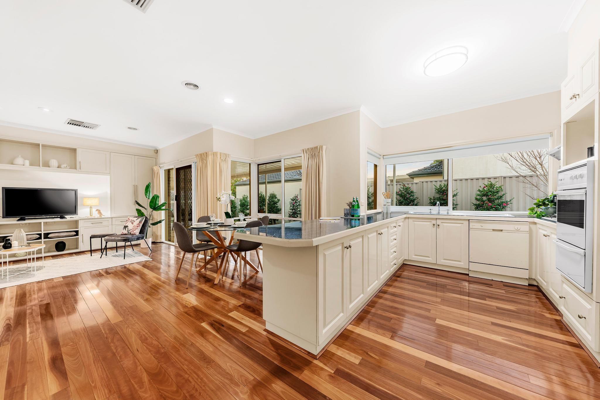5 Abrahams Court — photo 5 of 14