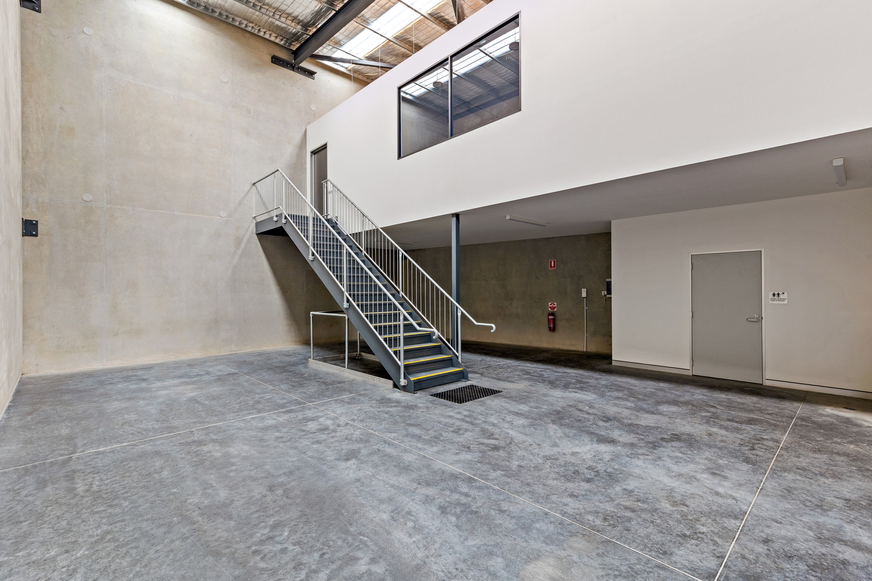 2&3/14-98 Old Castlereagh Road, Penrith, NSW 2750