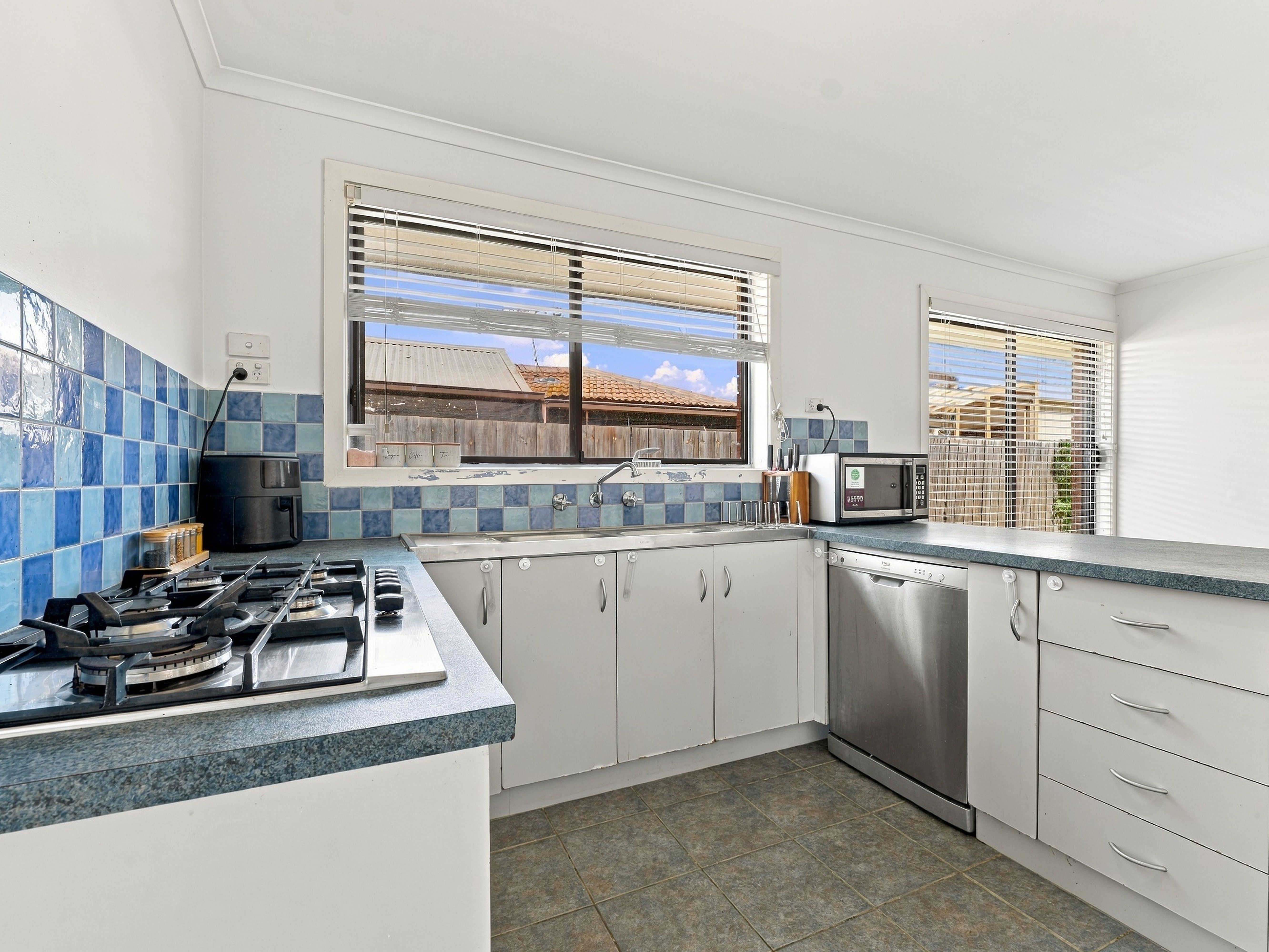 22 Clitheroe Drive, Wyndham Vale, VIC 3024 - Leased House - Ray White ...