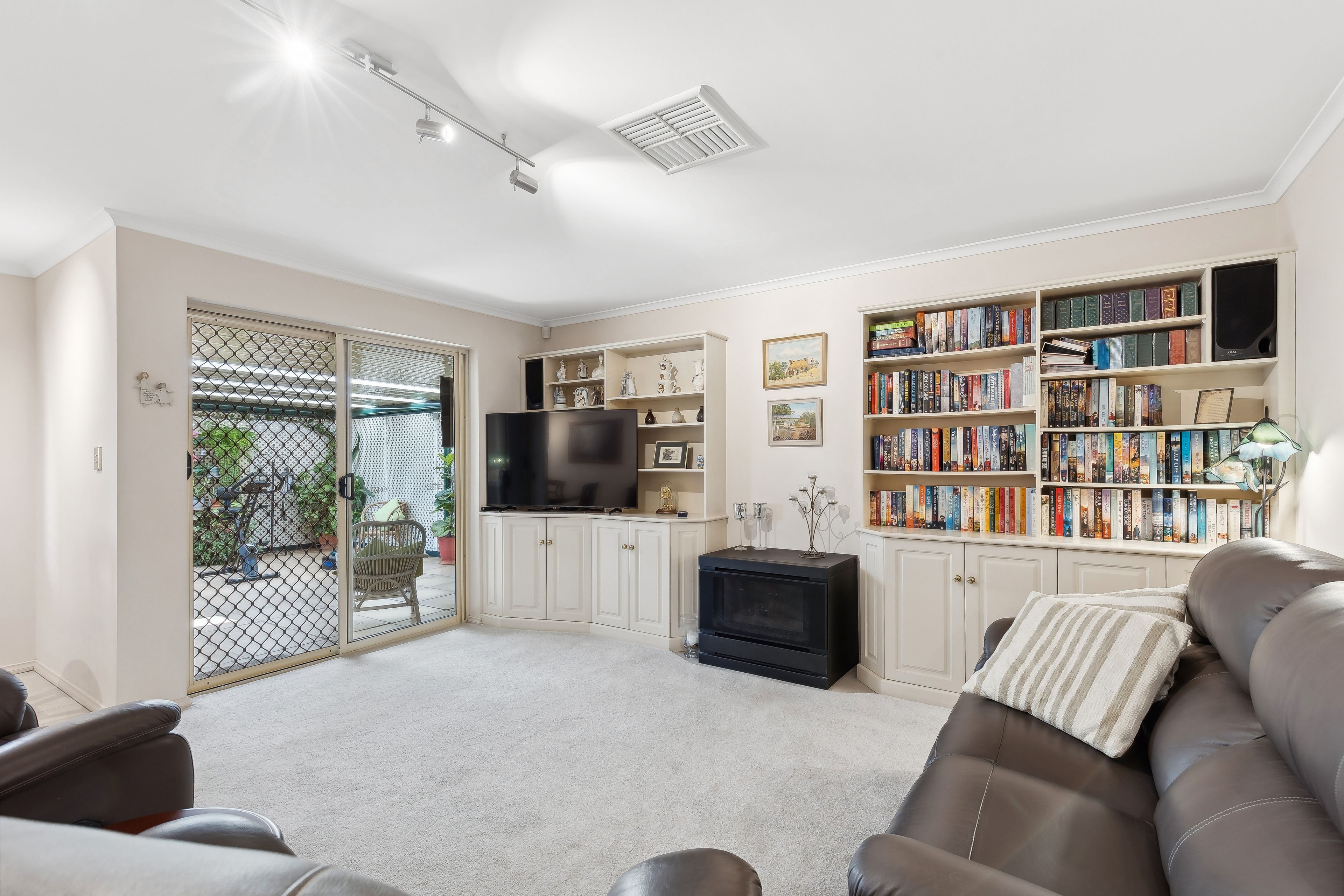 4/19 Peppertree Grove, Oaklands Park, SA 5046
