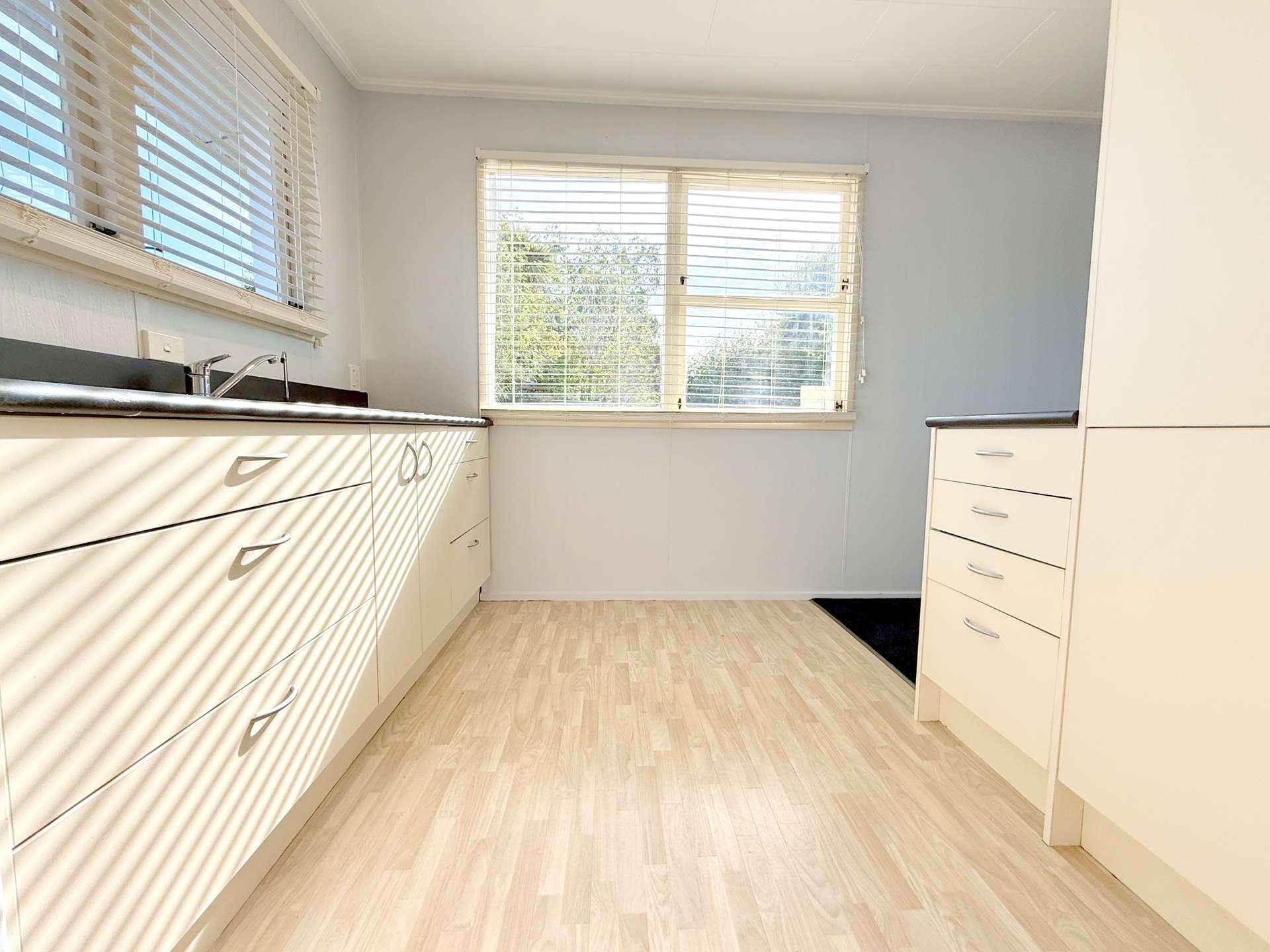 1/64 Hensley Street photo 10