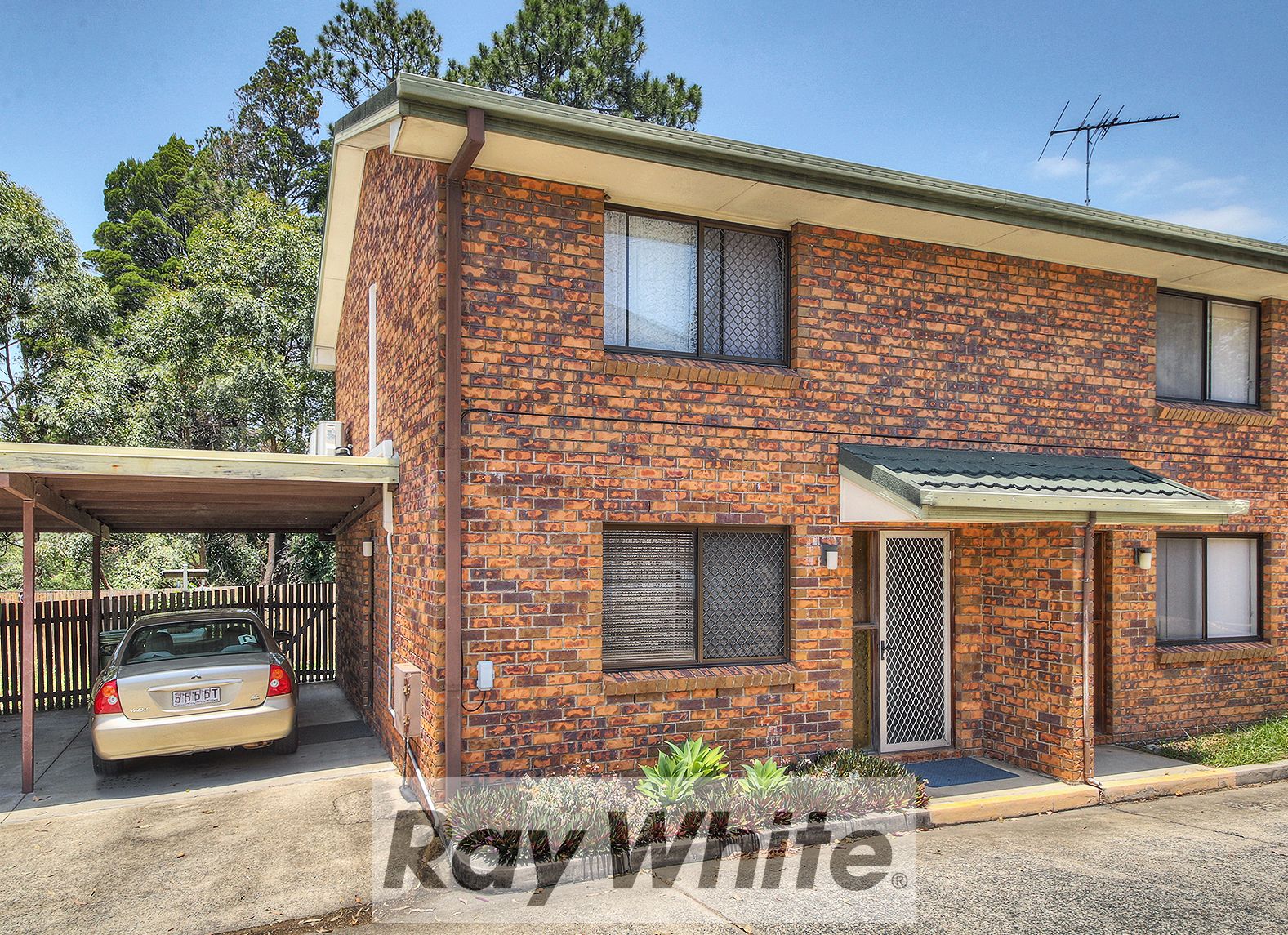 111 Kingston Road, Woodridge QLD 4114