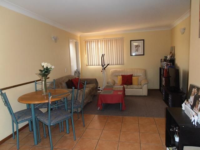 8/15 Donna Court, Kearneys Spring, QLD 4350