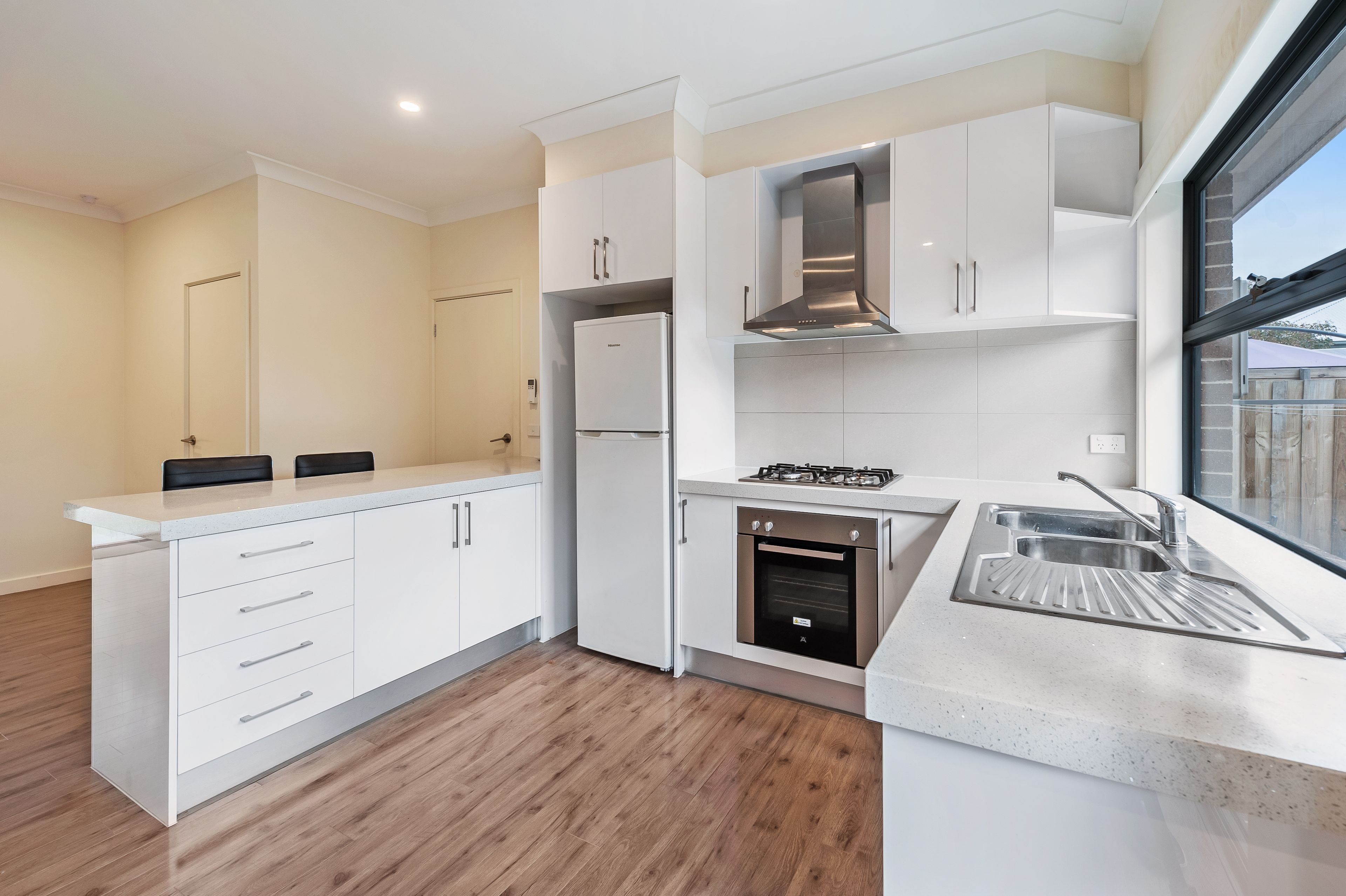 2/33 Nisbett Street, Reservoir, VIC 3073