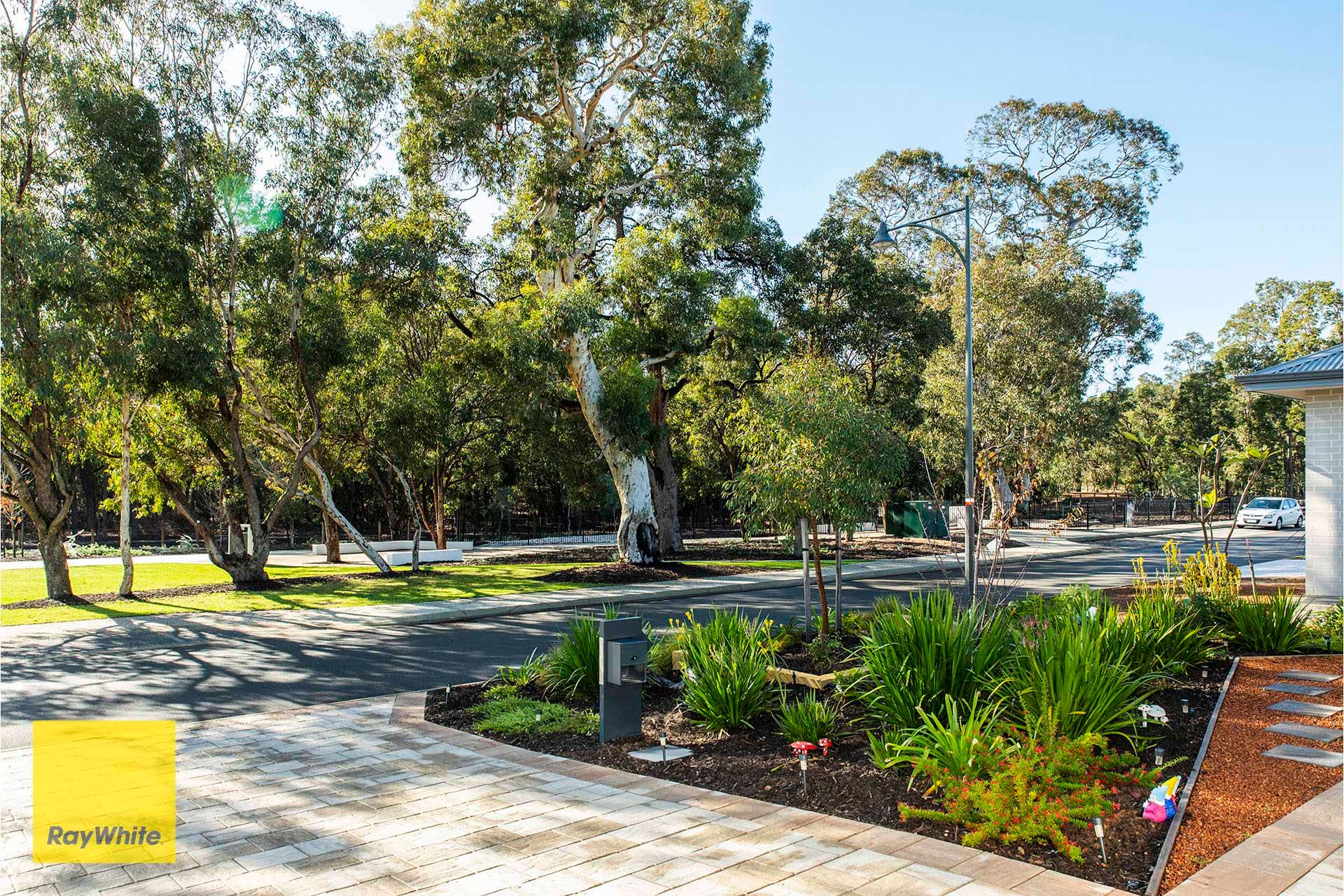 77 Greenslope Drive, BUSHMEAD, WA 6055