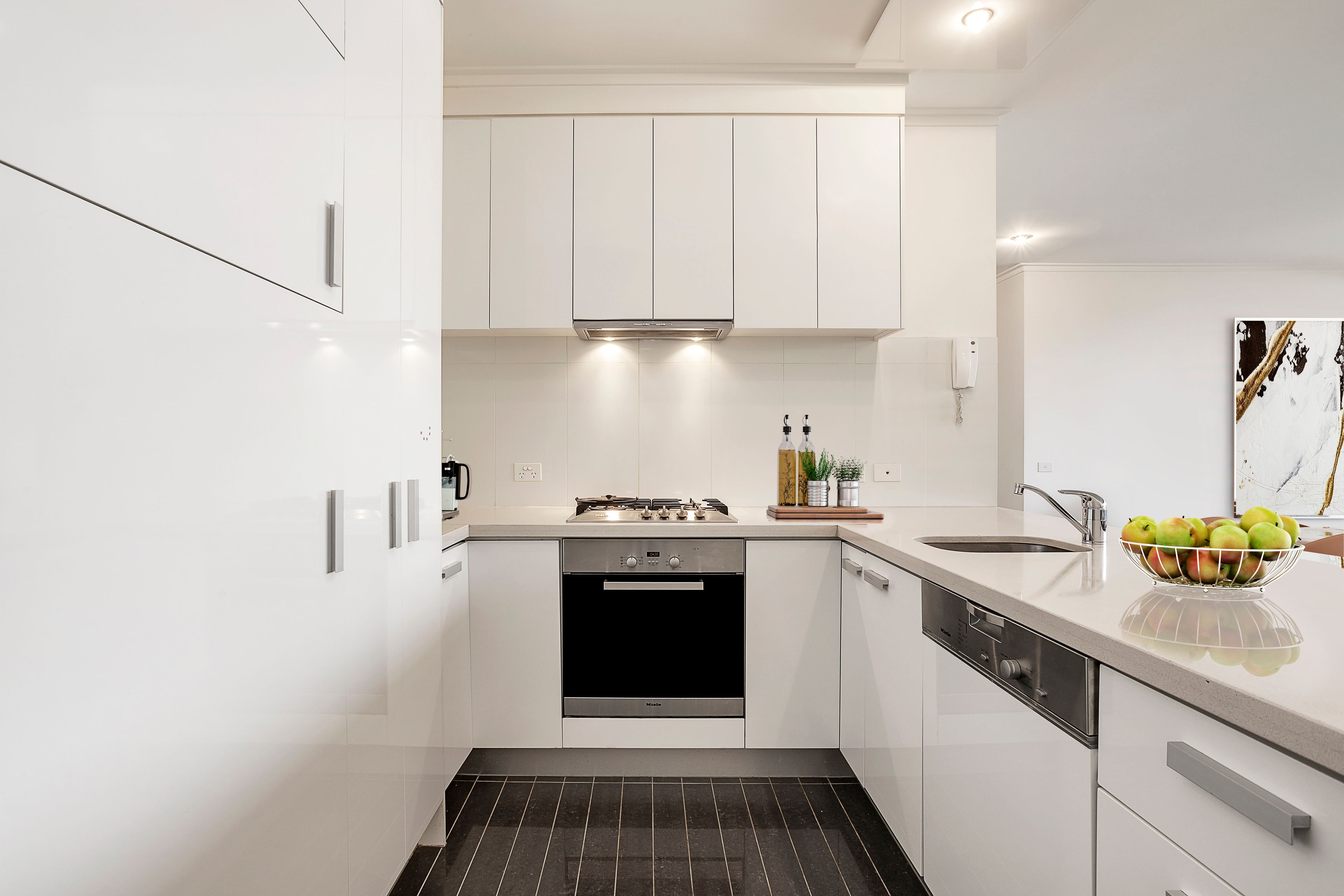 1509/63 Whiteman Street, Southbank, VIC 3006