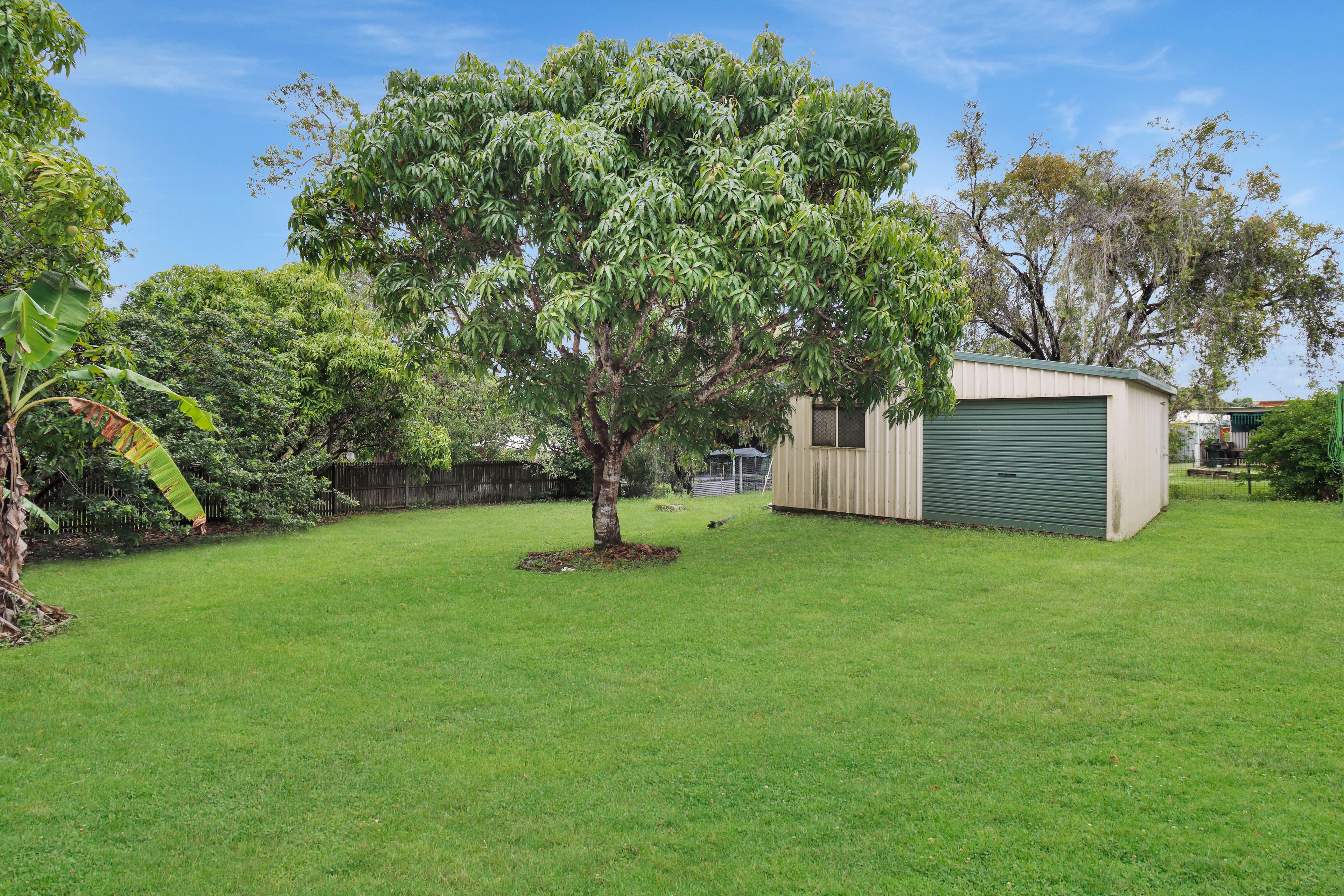 175 Cambridge Street, Granville, QLD 4650
