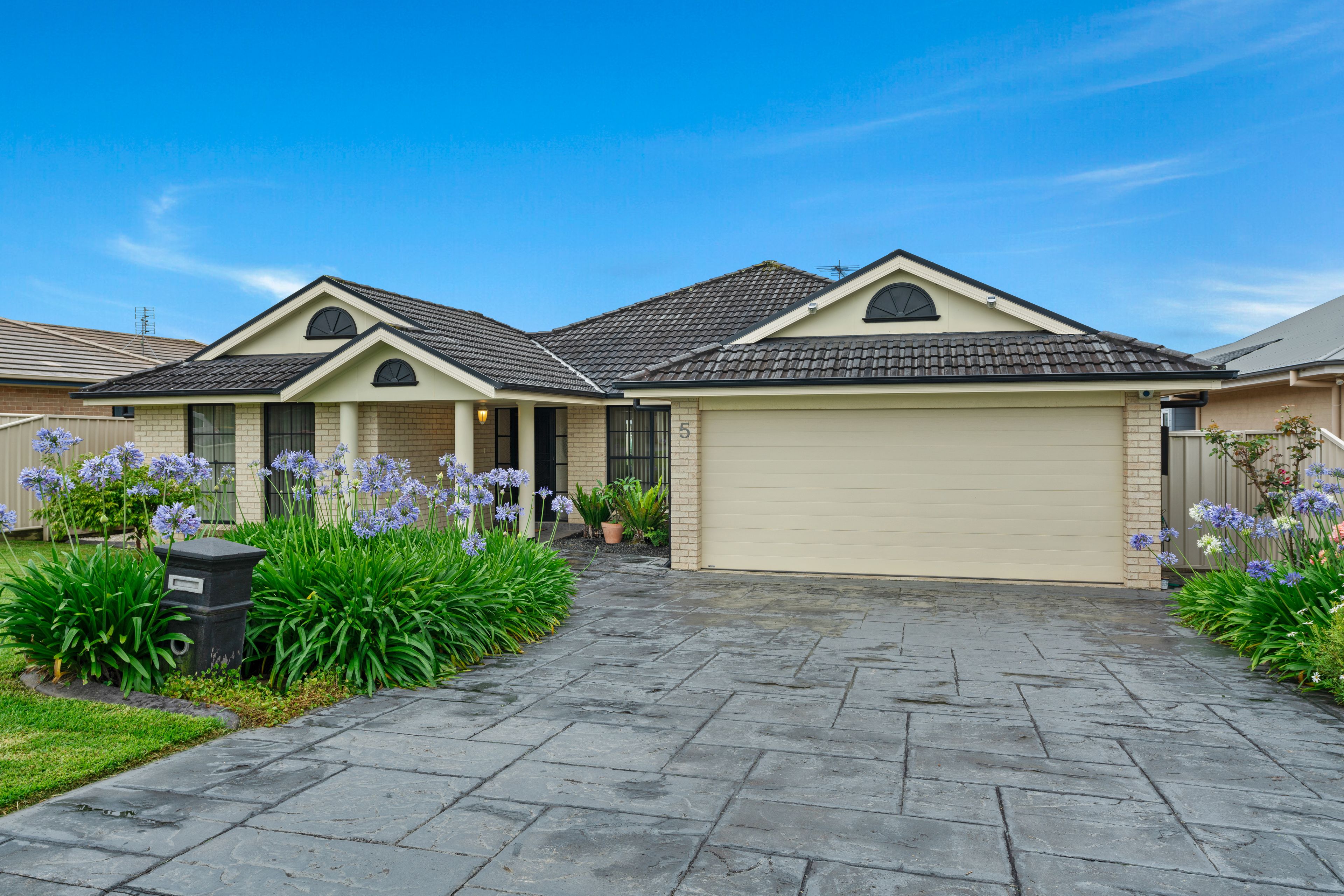 5 Coral Gum Court, Worrigee NSW 2540