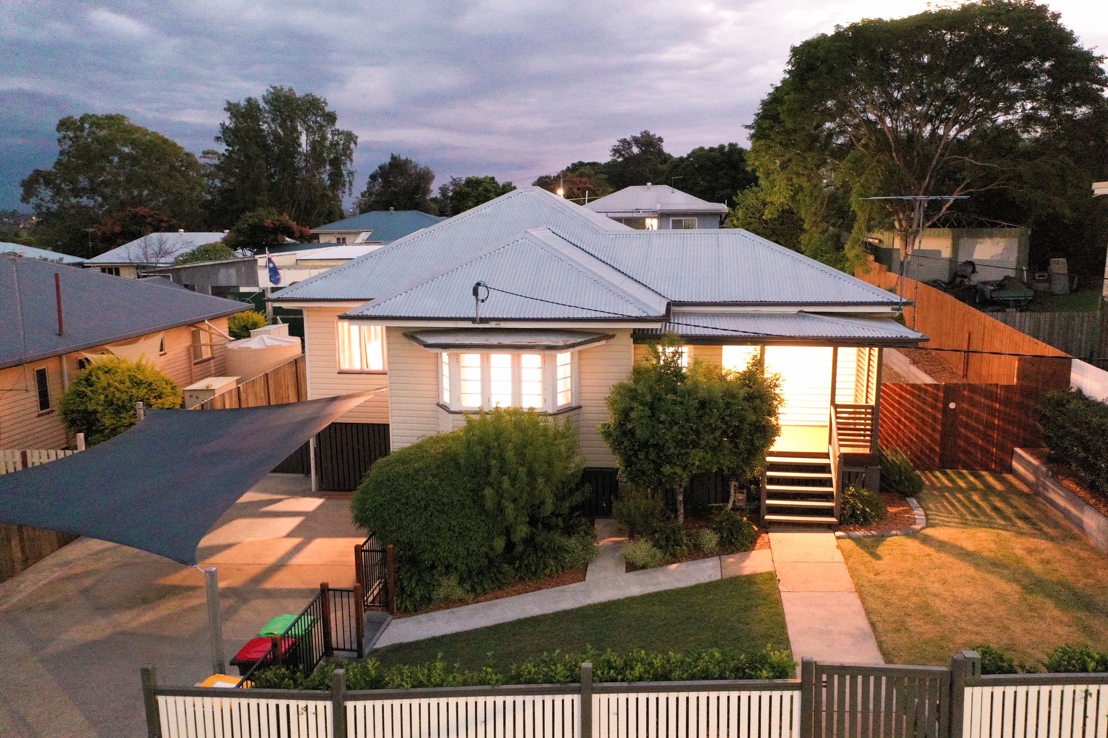 28 Chermside Road, Eastern Heights QLD 4305