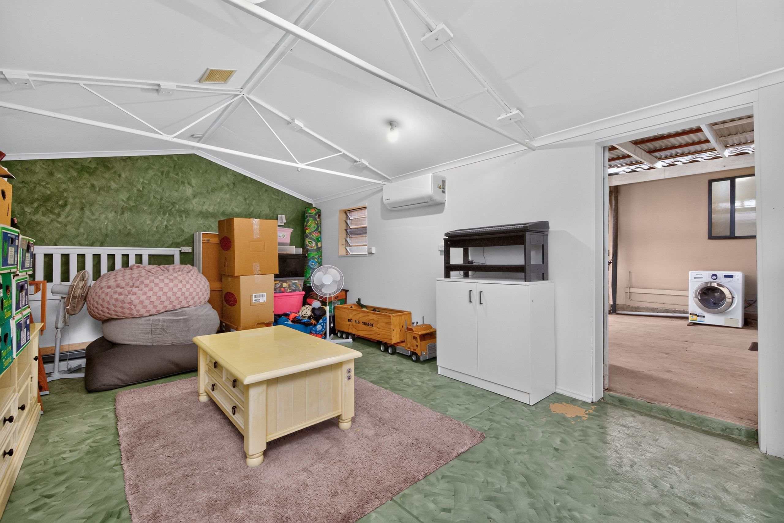 26 Illalong Crescent — photo 17 of 23