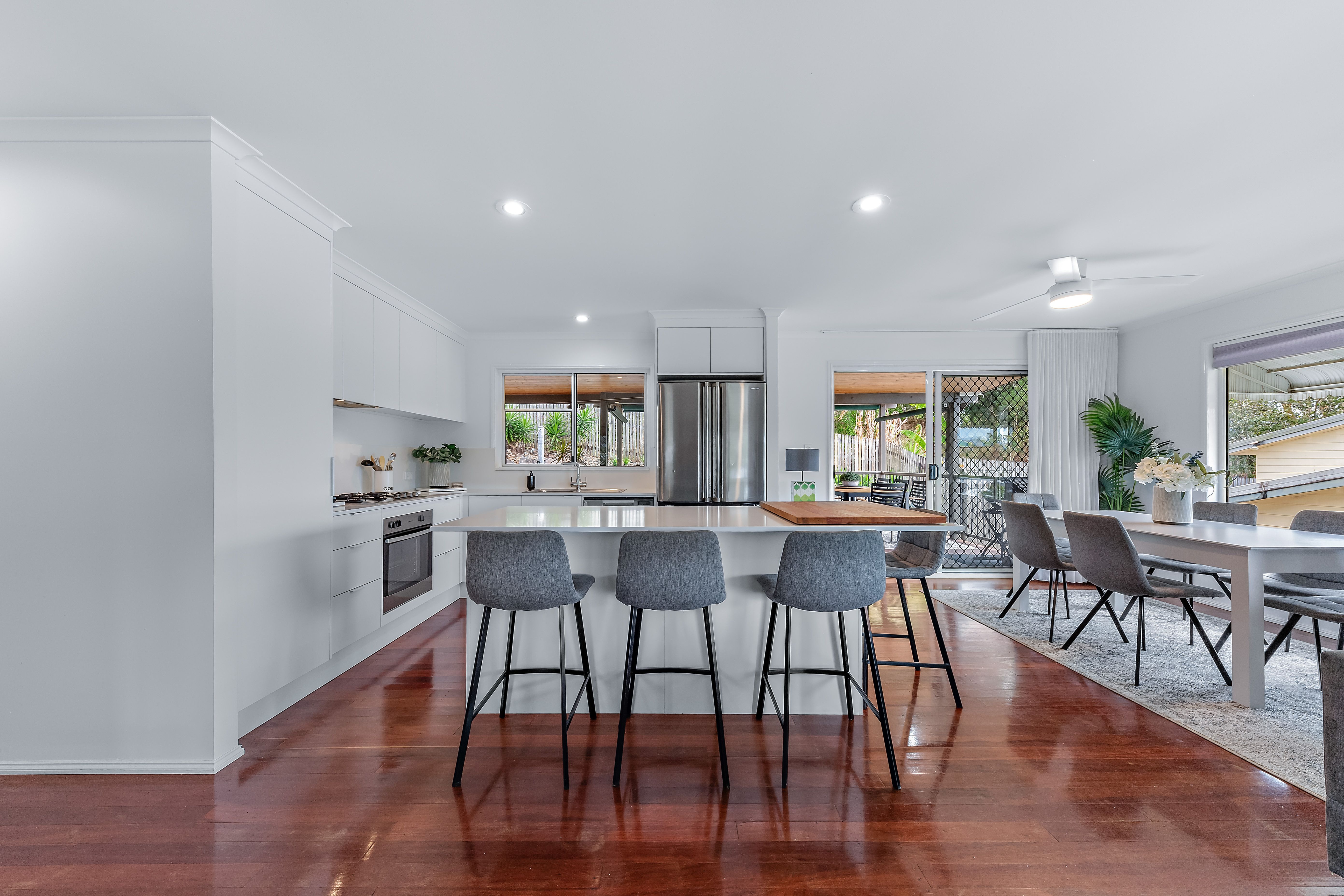 10 Grace Avenue — photo 8 of 24