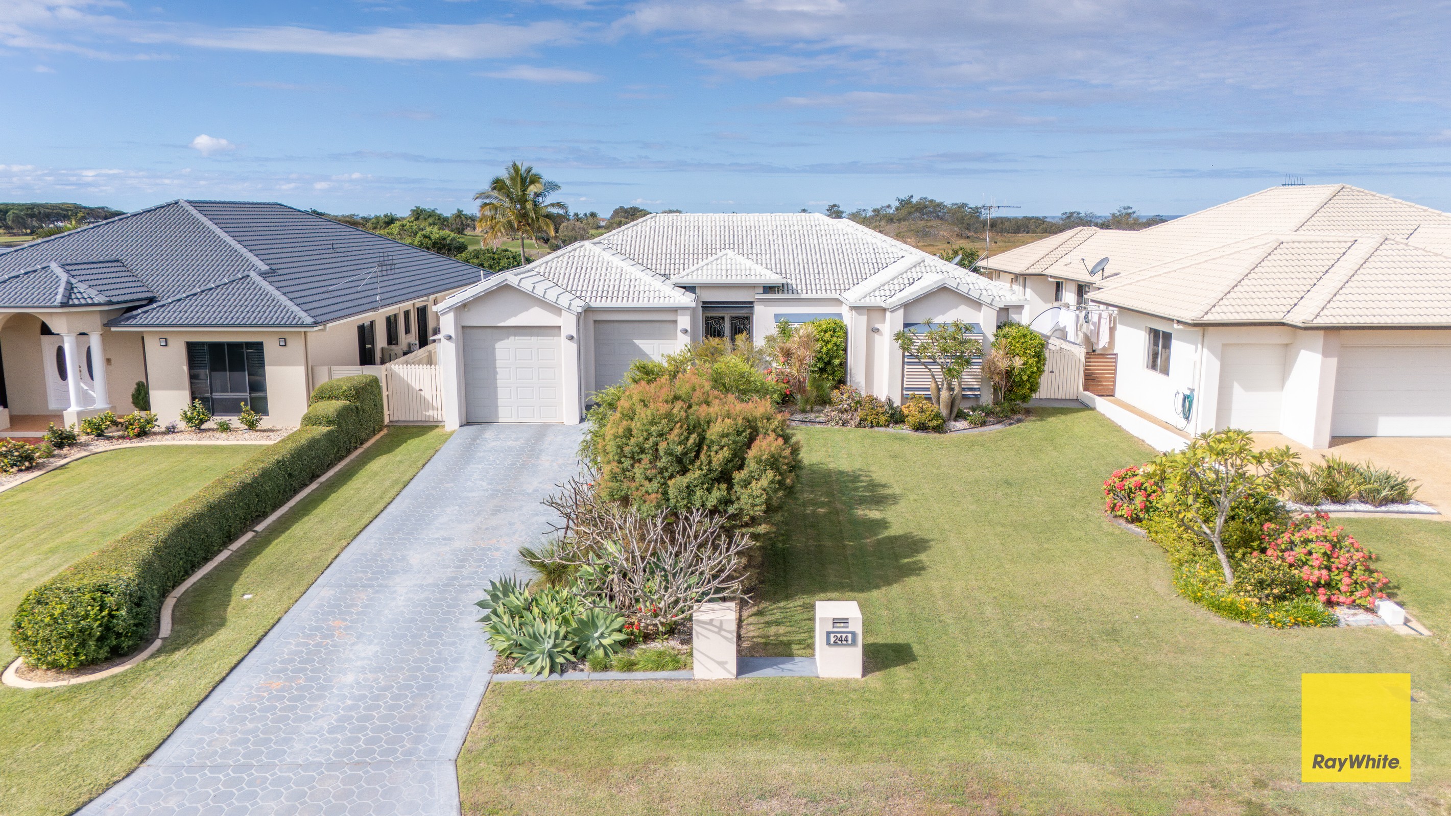 244 Barolin Esplanade, Coral Cove, QLD 4670