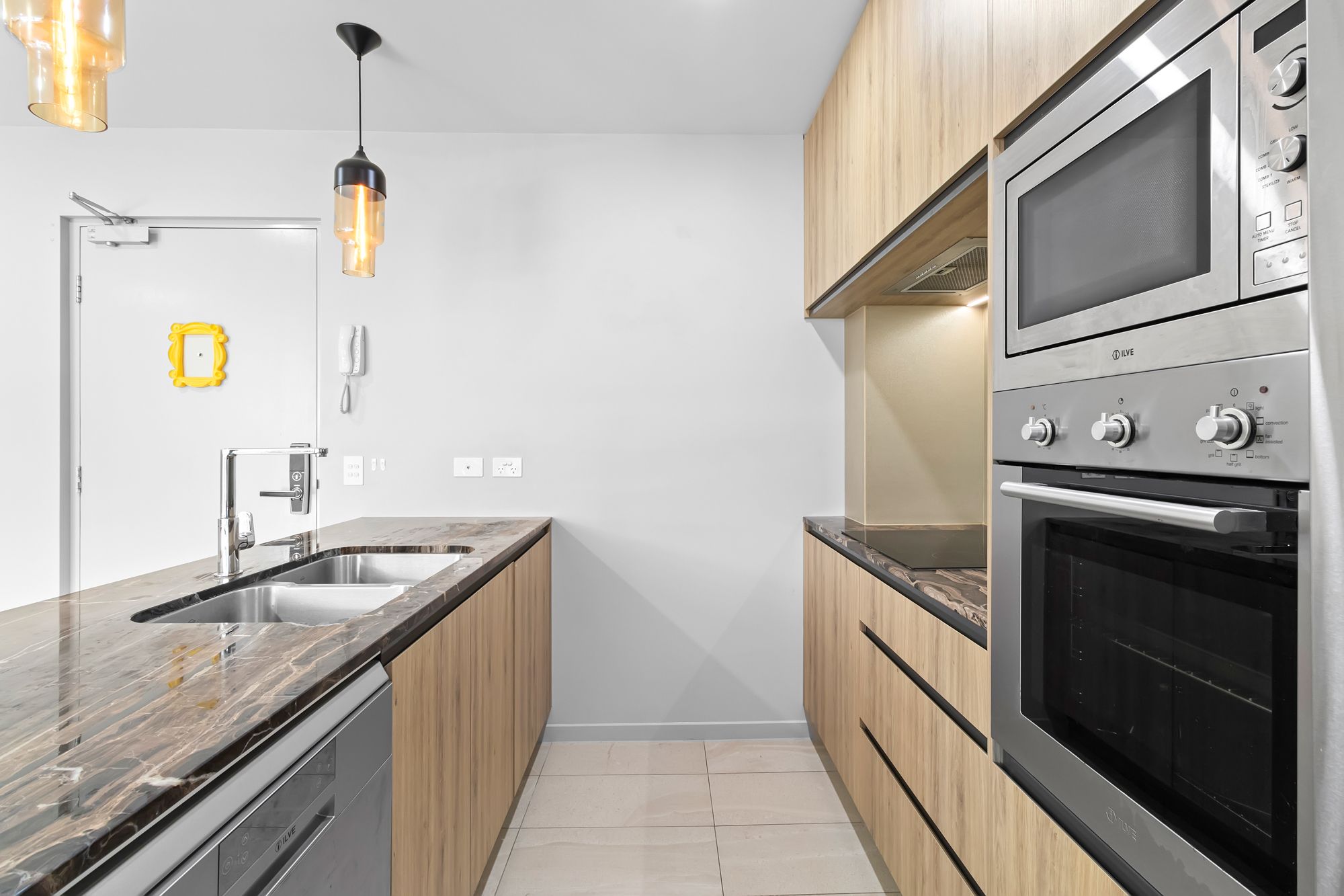 7/23 Waratah Avenue, Carina, QLD 4152