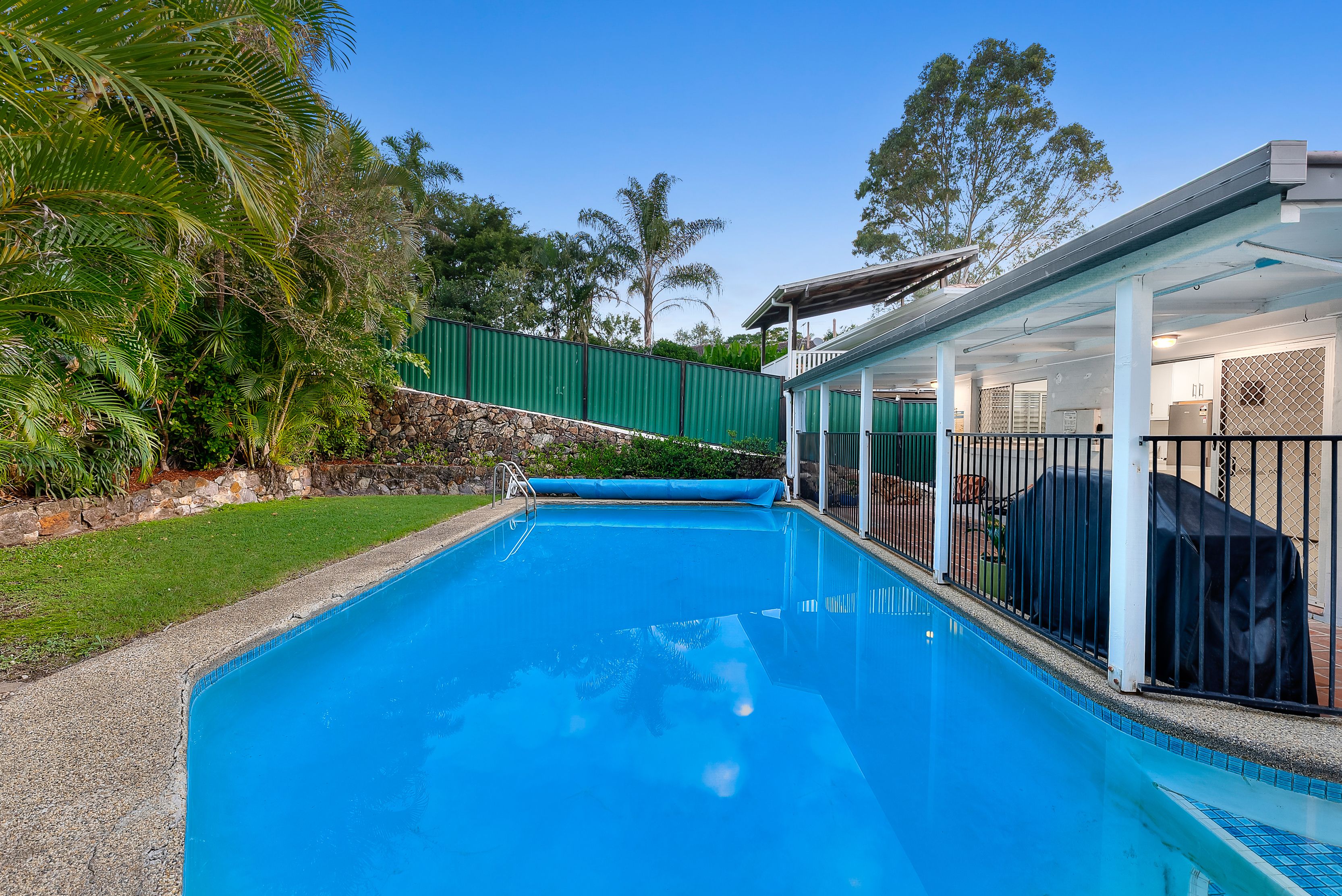 10 Tristania Street — photo 14 of 16
