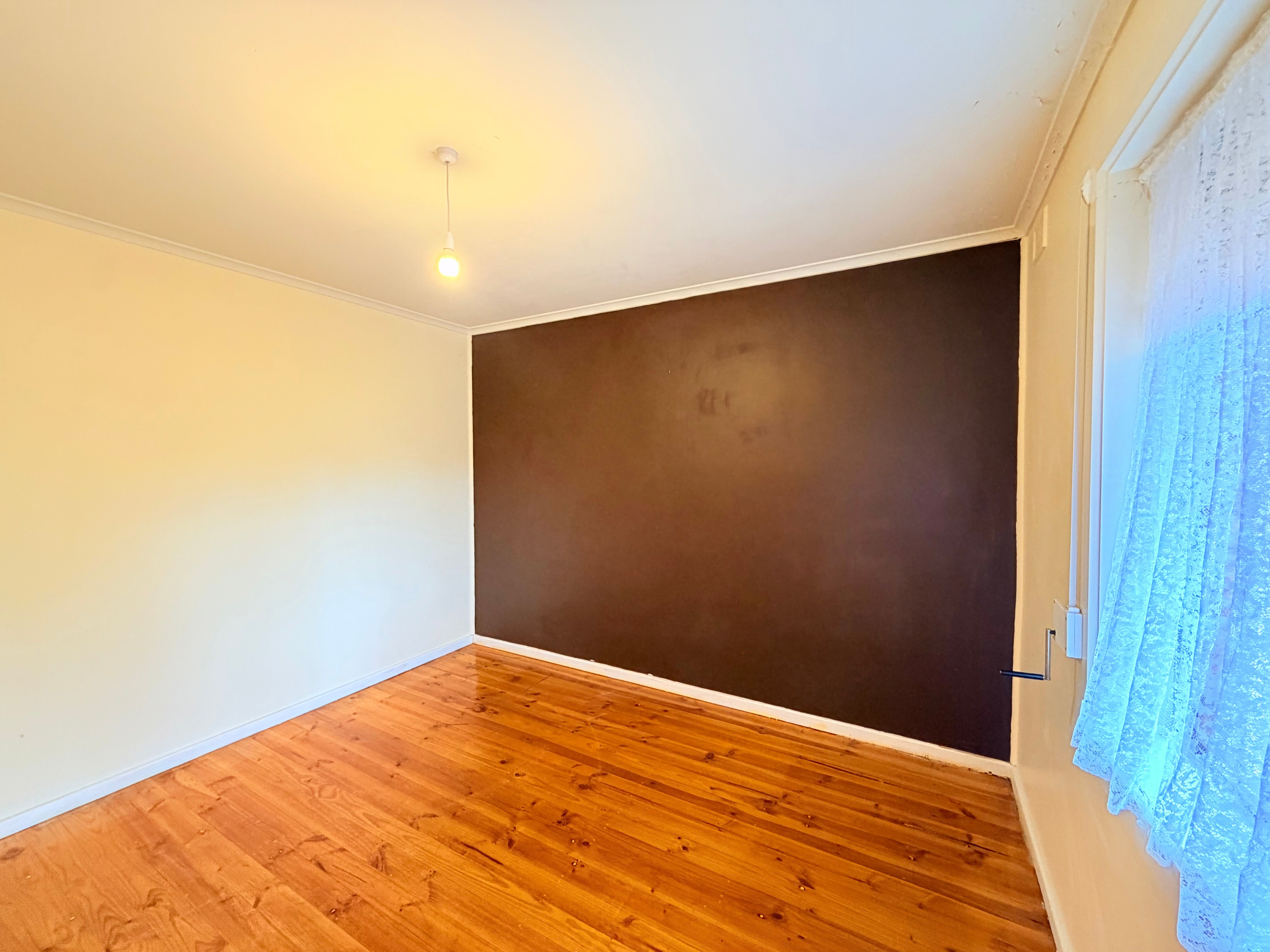 25 Dennis Street — photo 7 of 11