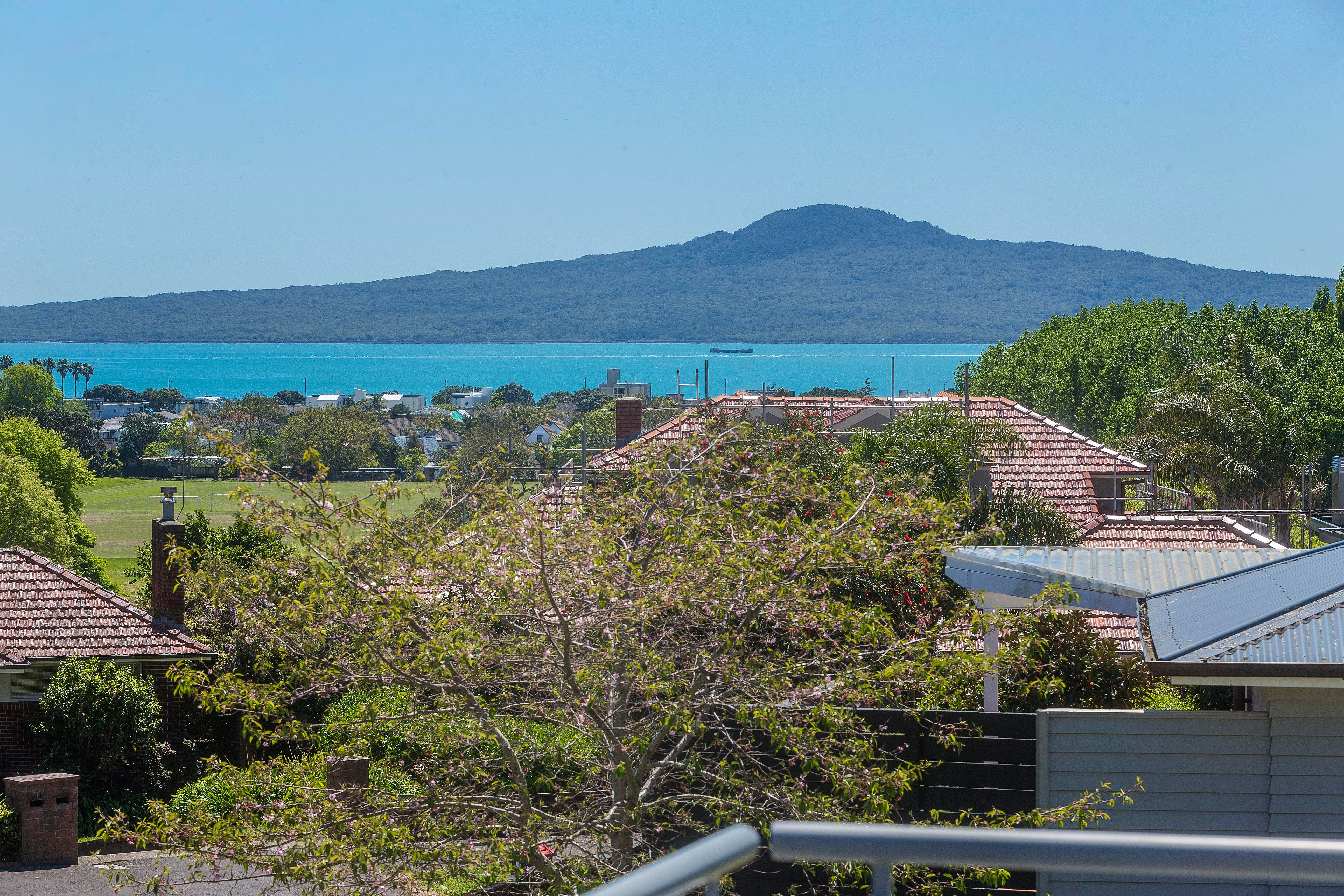 8 Hopkins Crescent, Kohimarama, Auckland City