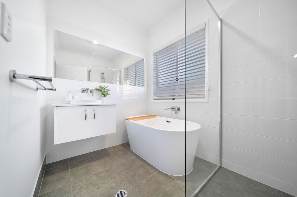 4 Mallee Place — photo 13 of 14