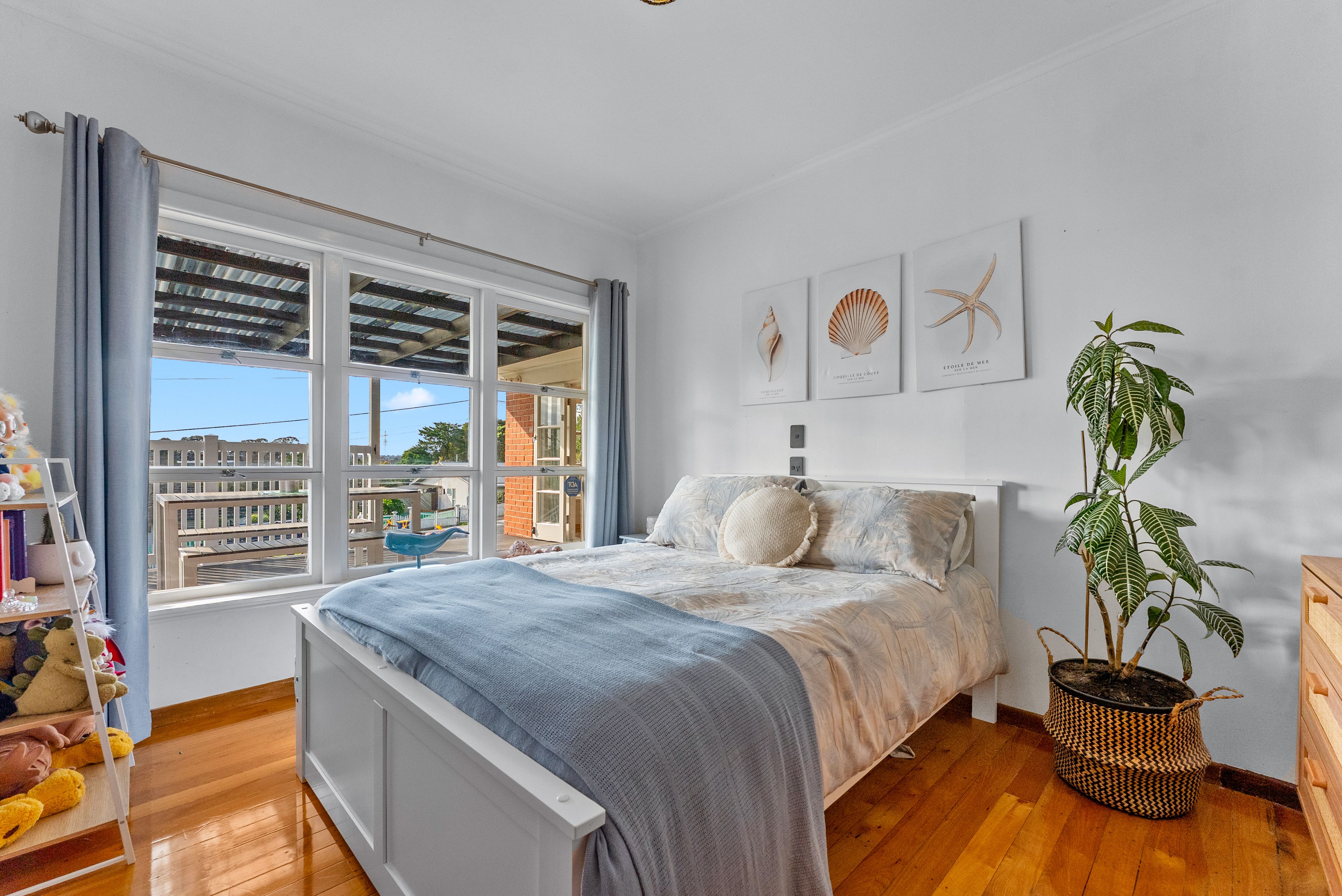 39 Sherwood Avenue, Te Atatu South, Waitakere City