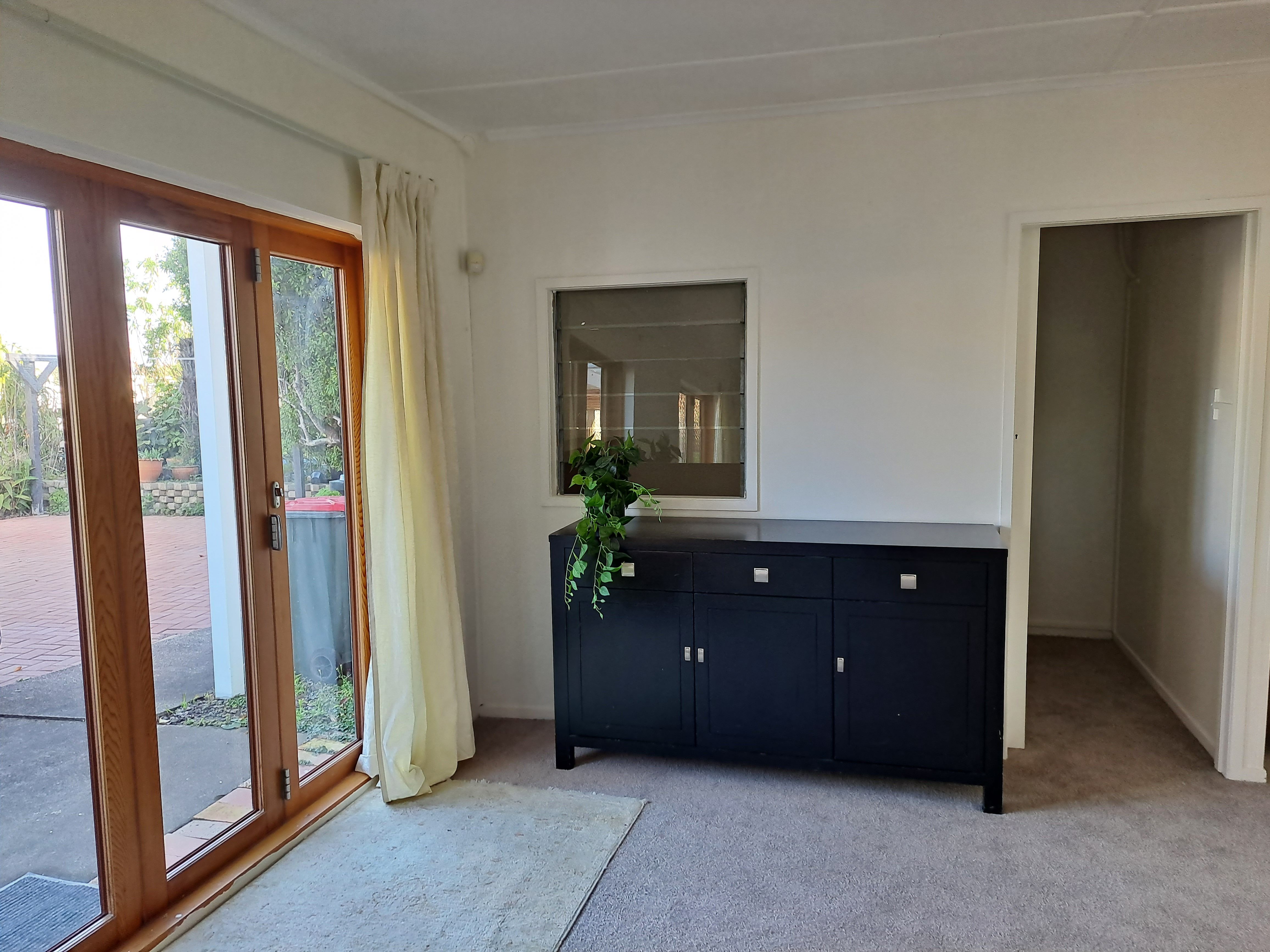 42B Frederick Street, Hillsborough, Auckland City