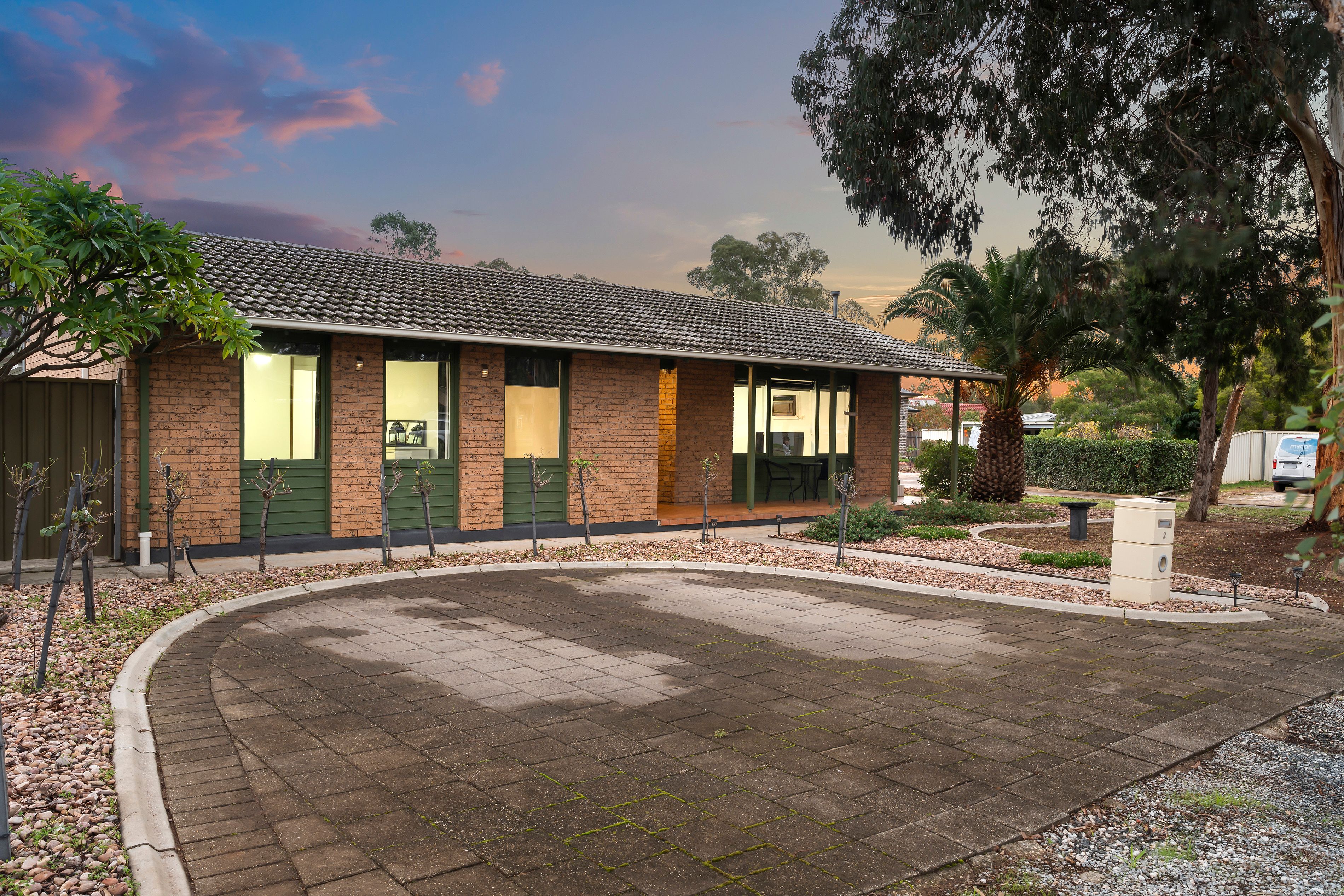 2 Moyes Court, Para Hills West, SA 5096