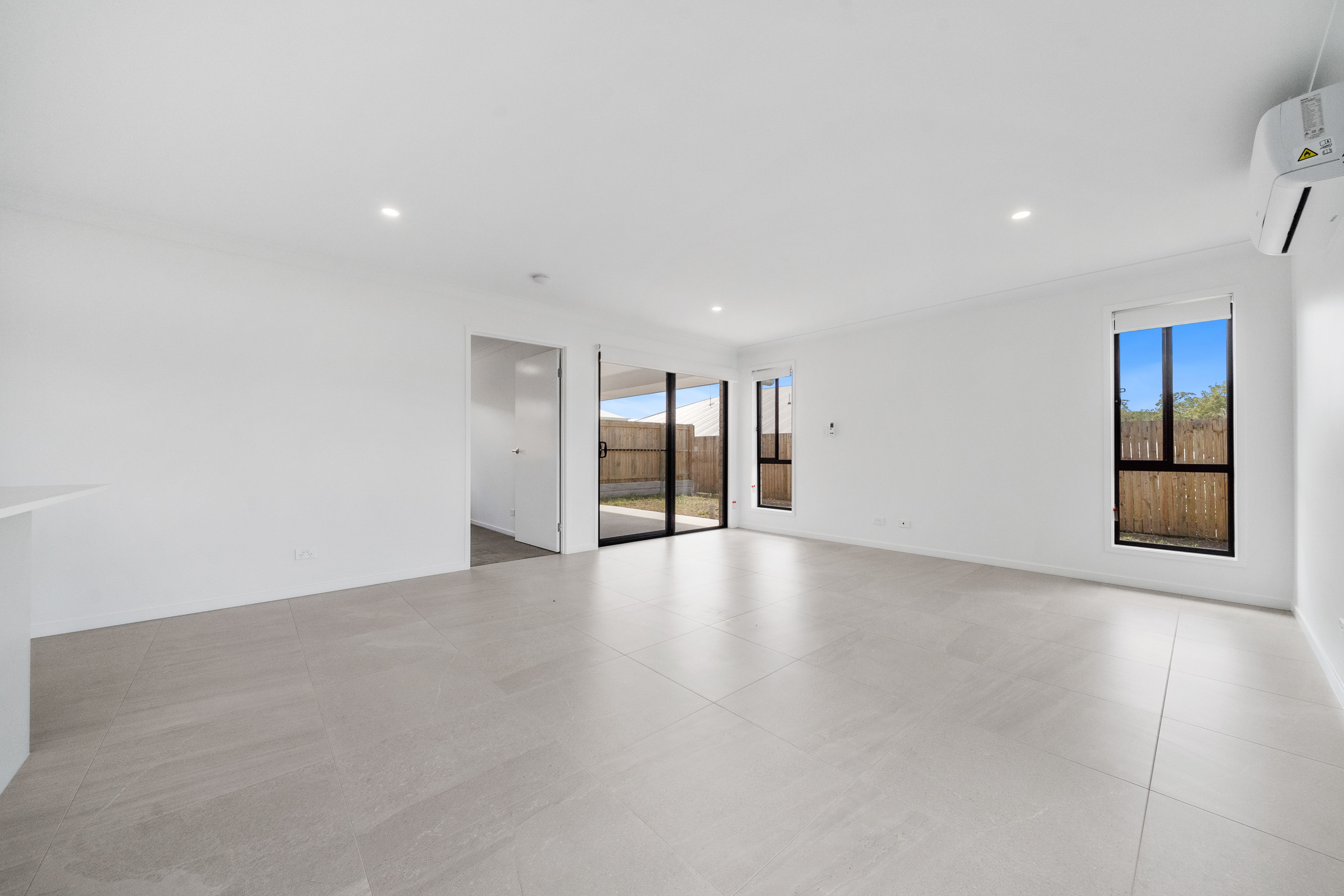 17 Kashmir Circuit, Greenbank, QLD 4124