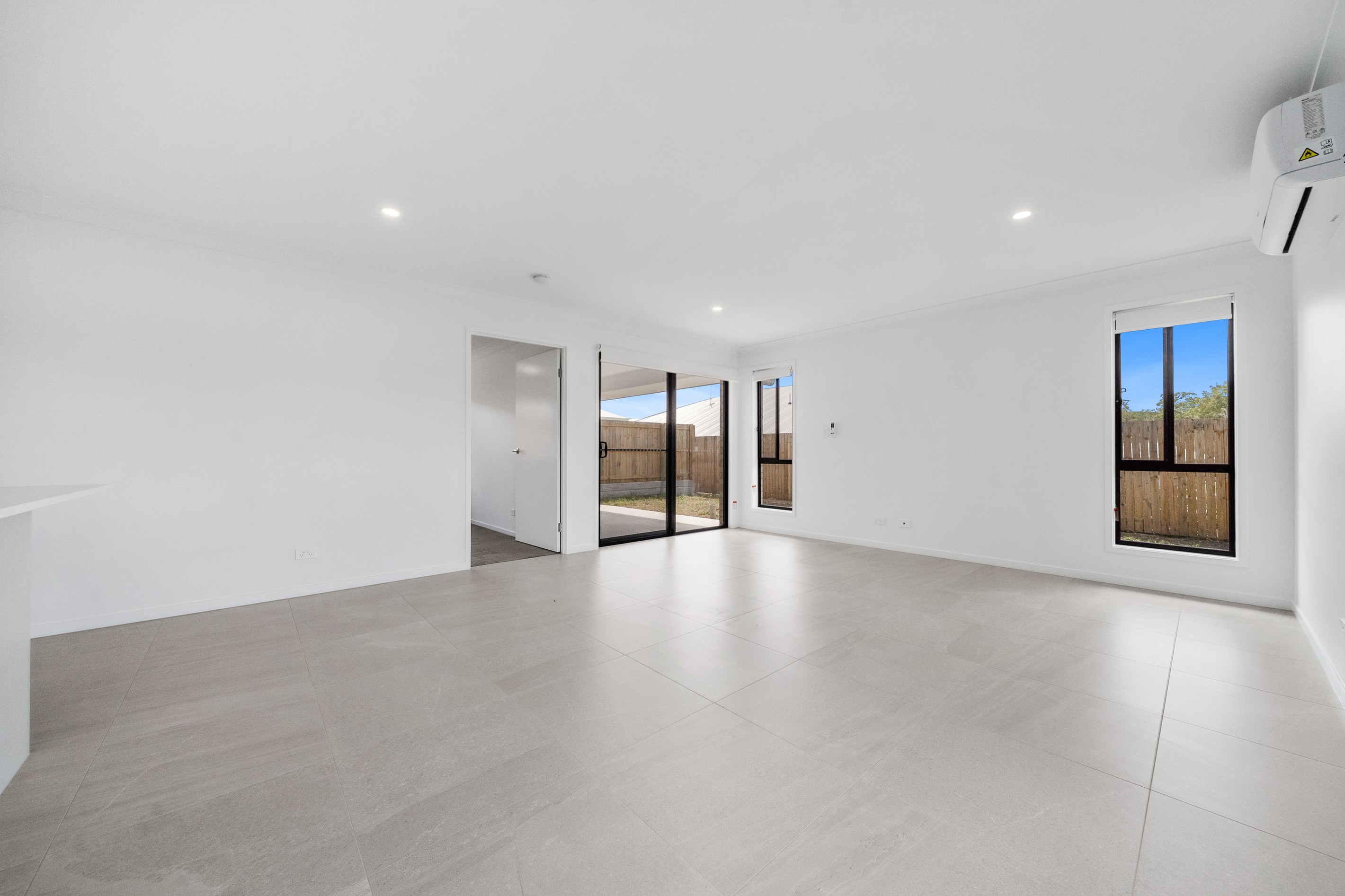 17 Kashmir Circuit, Greenbank, QLD 4124