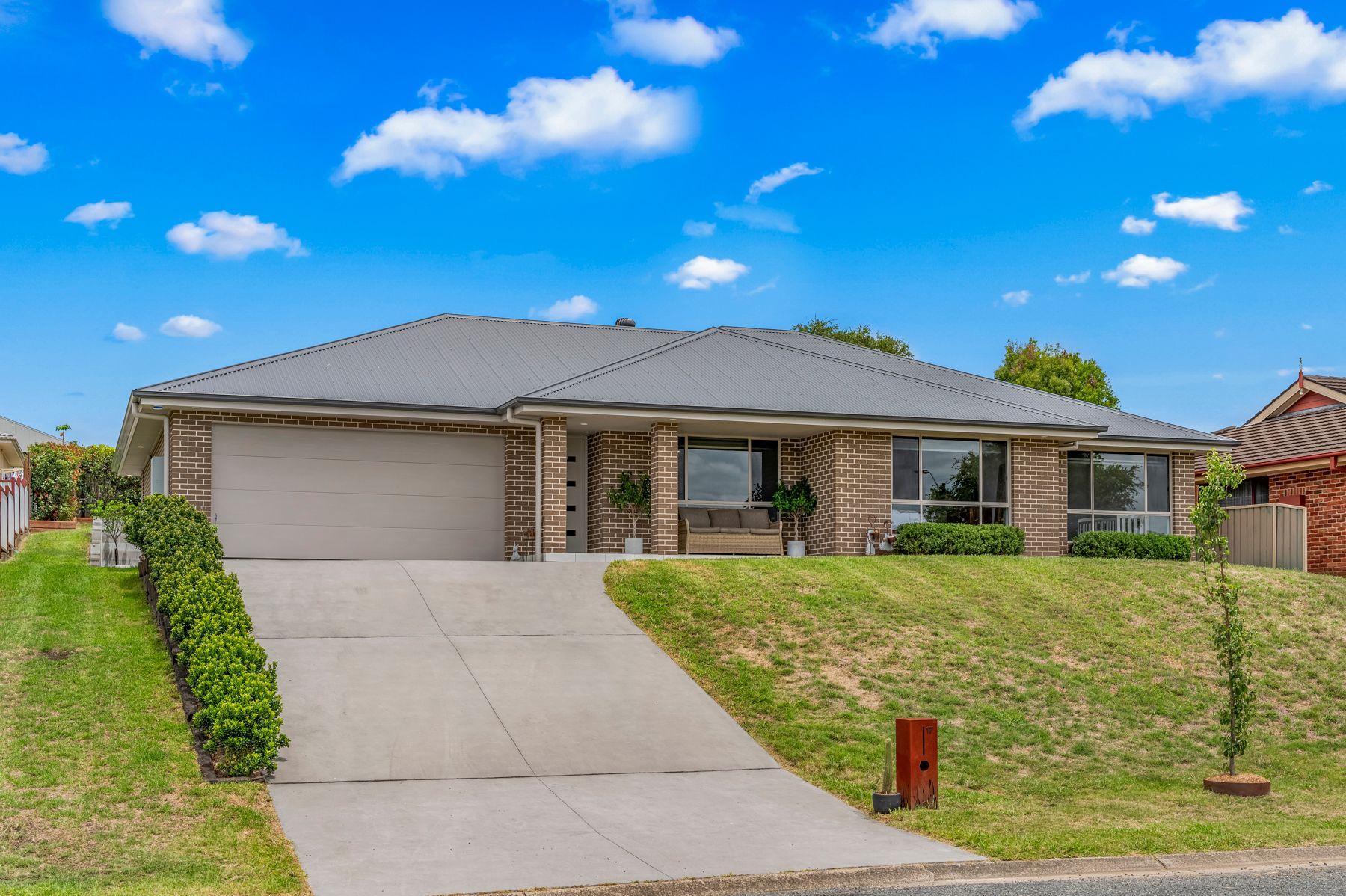17 Henderson Street — photo from Ray White TWG
