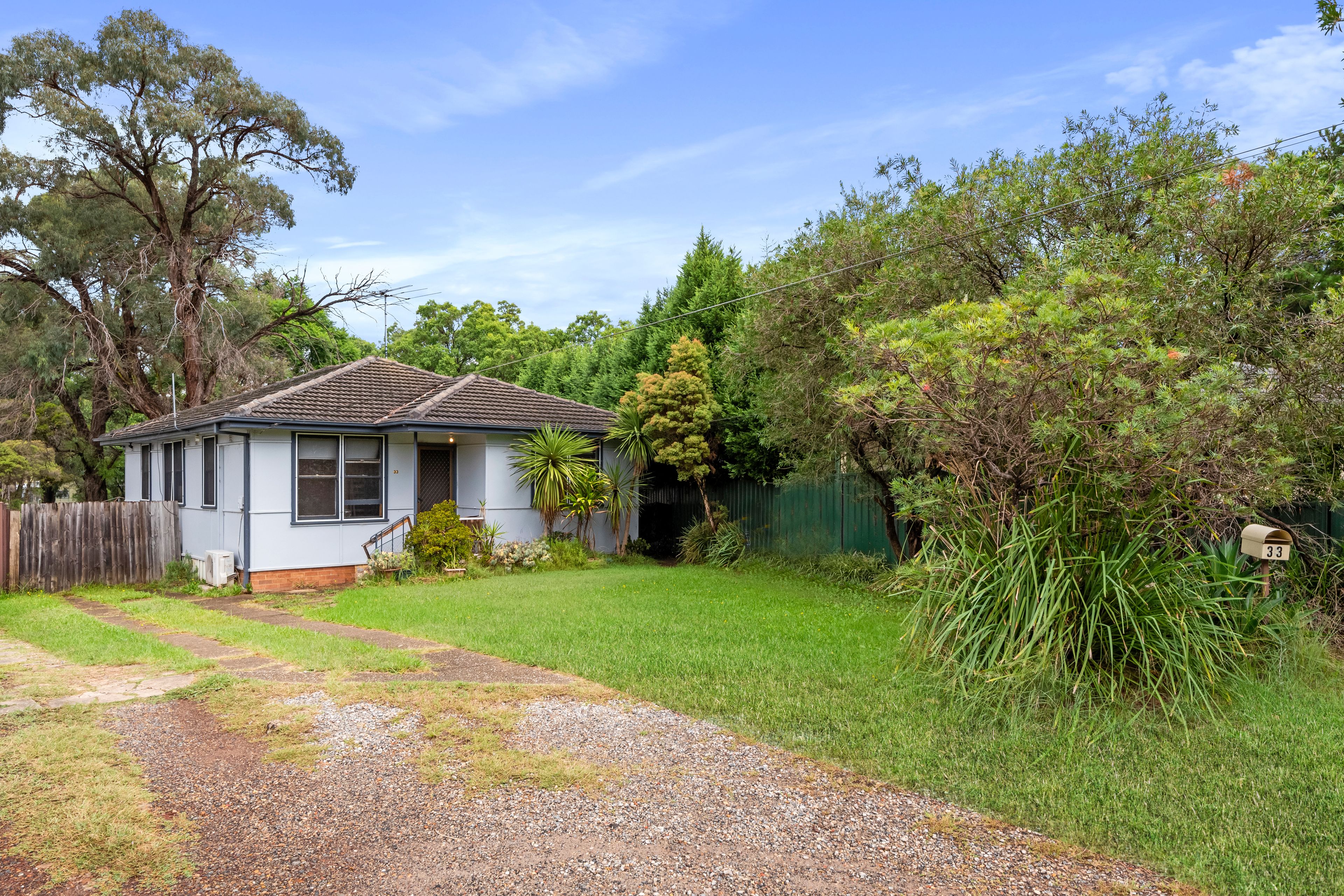33 Cedar Crescent, North St Marys NSW 2760