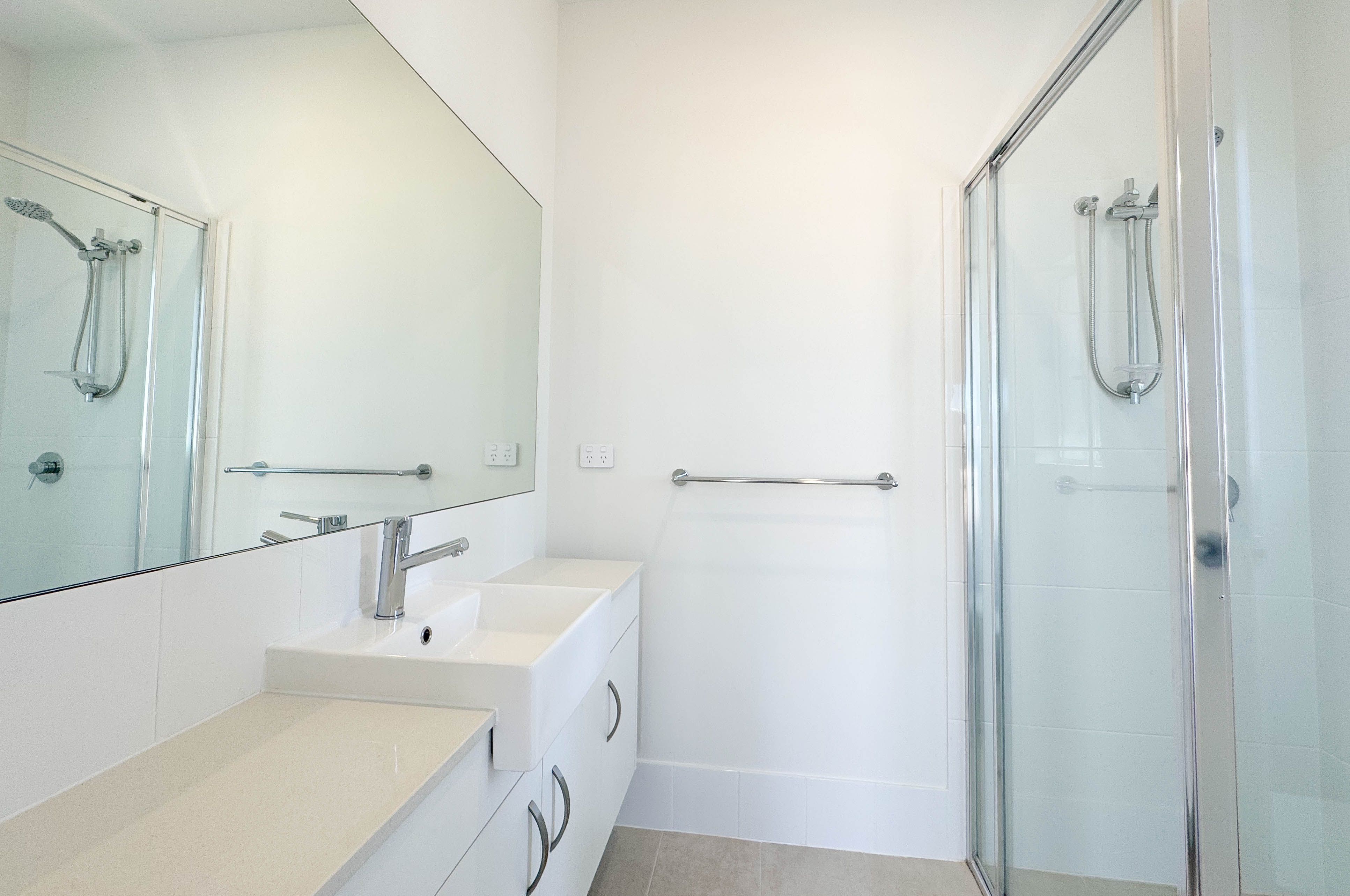 19 Rosewood Avenue — photo 5 of 12