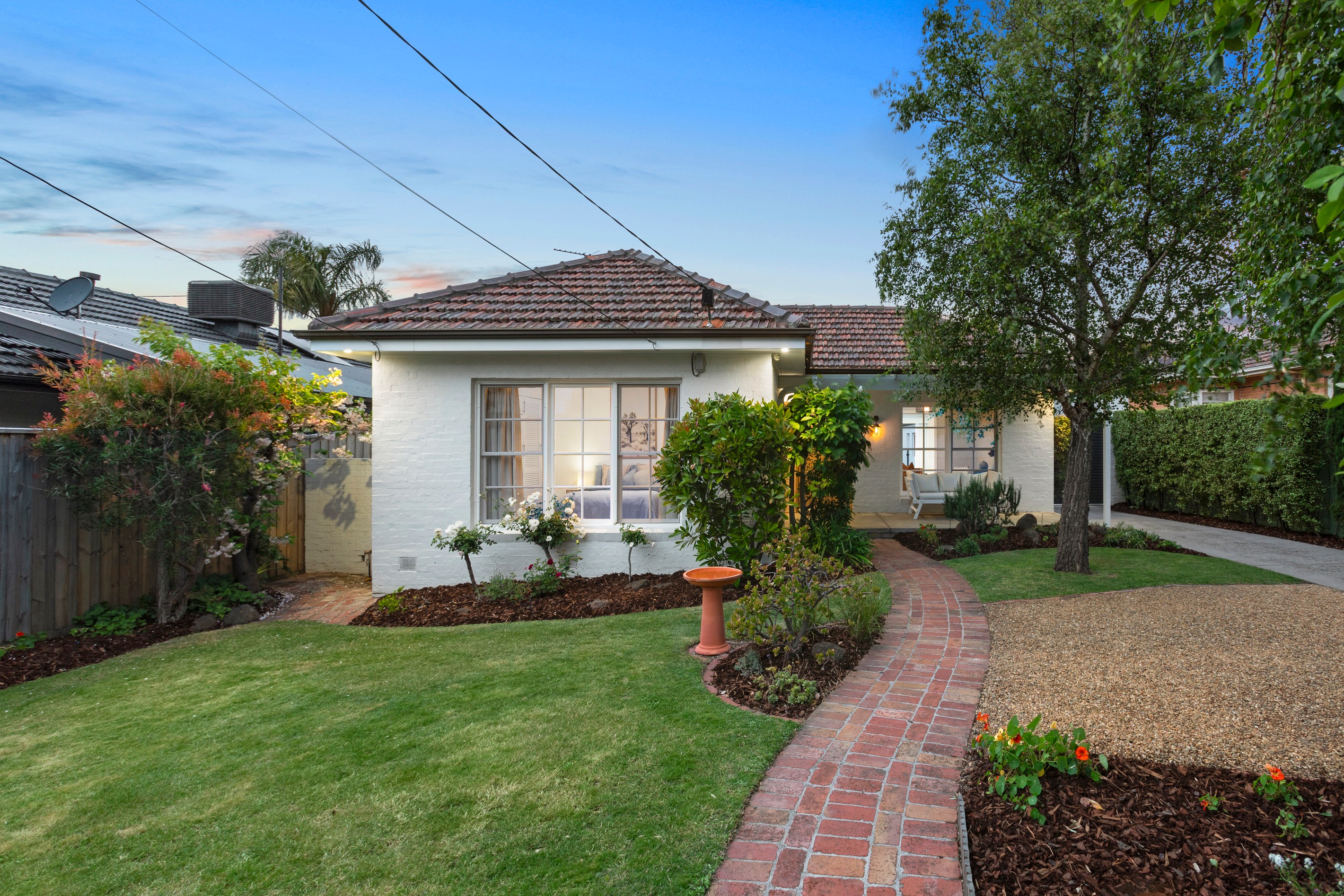 8 Booker Street, Cheltenham, VIC 3192