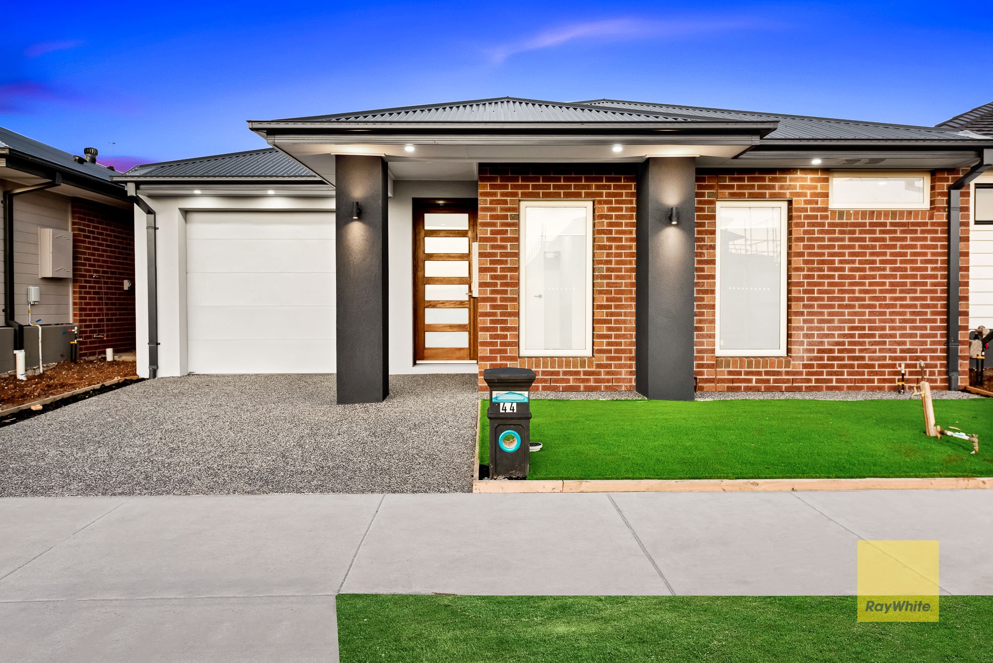 44 Anghor Drive, FRASER RISE, VIC 3336