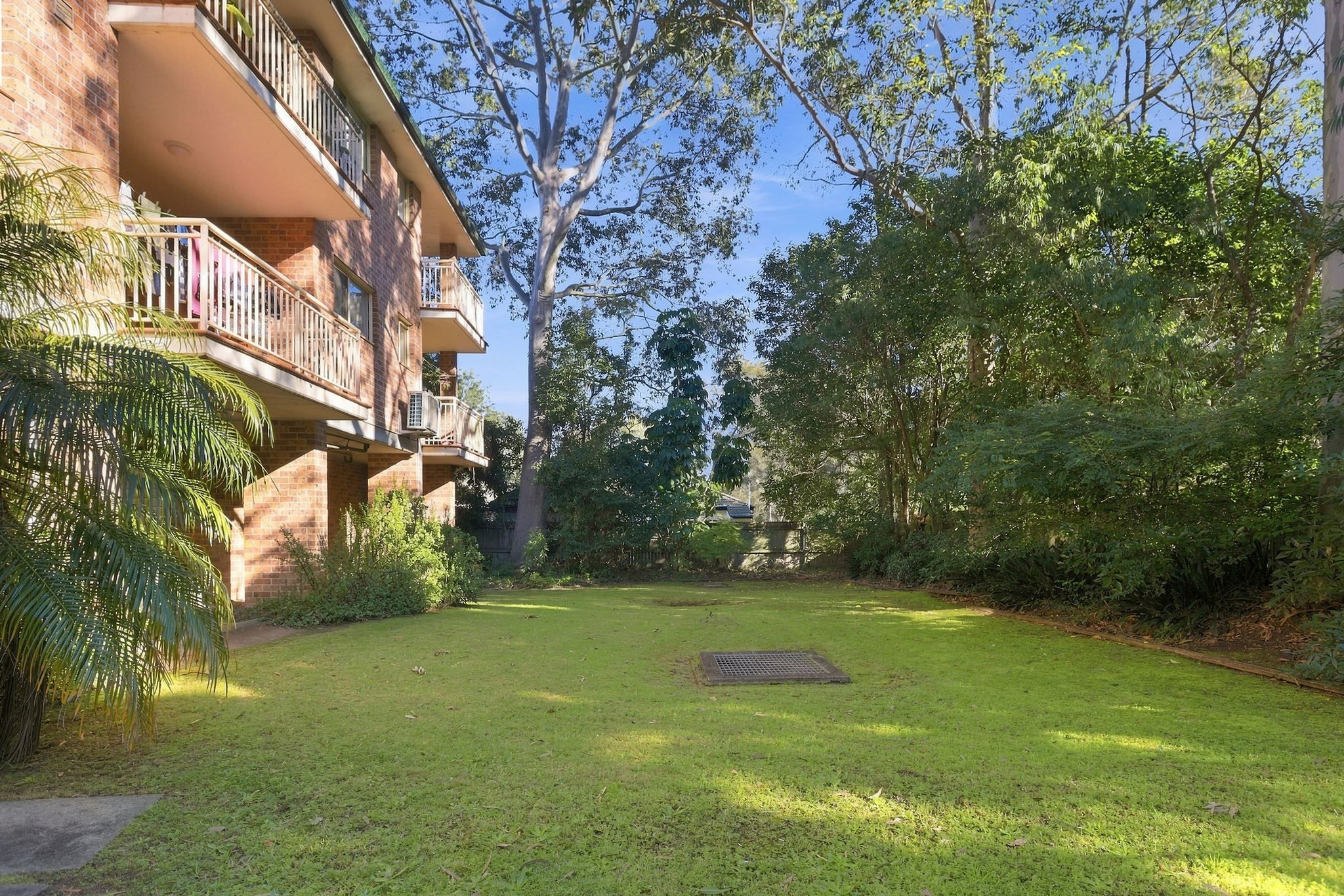 8/67 Graham Road — photo 11 of 15