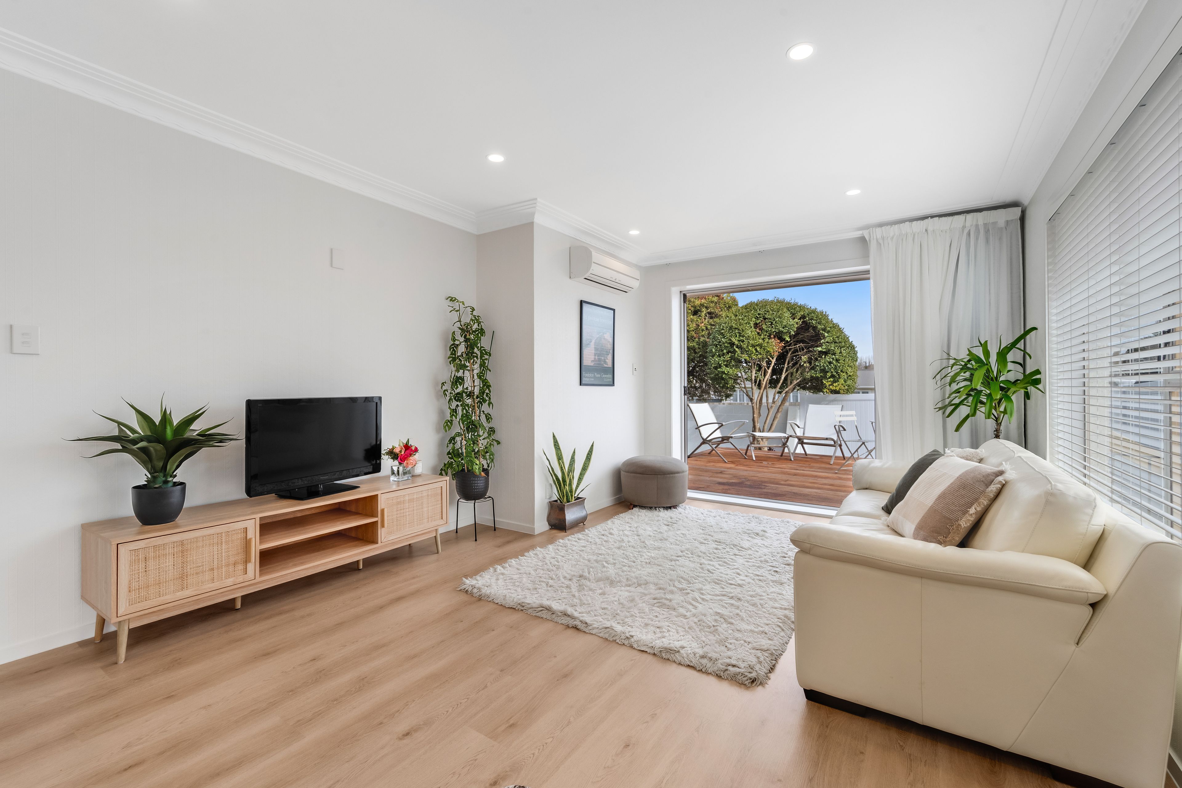 1/54 Moore Street, Howick, Manukau City