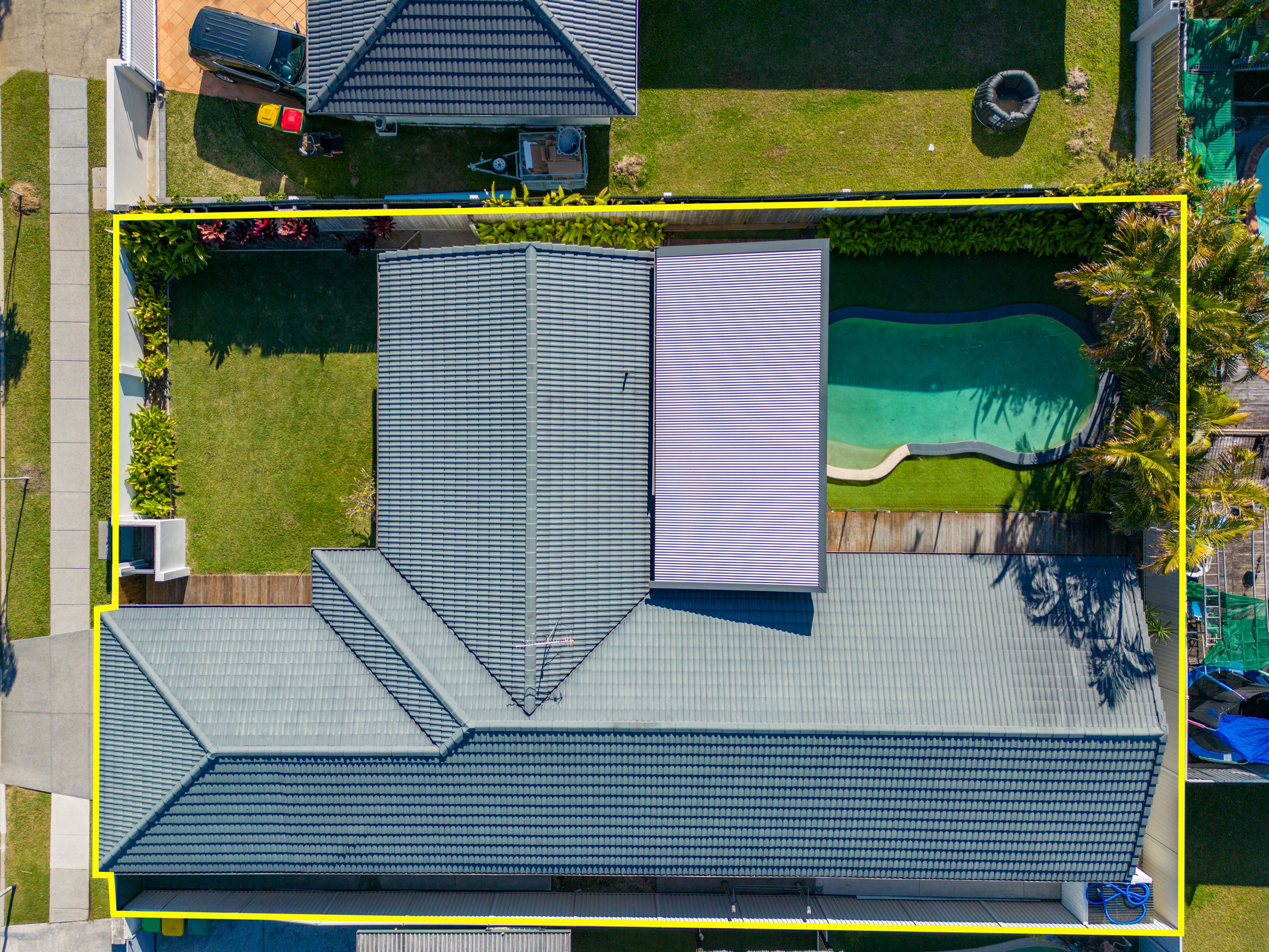 13 Alamau Street, Benowa, QLD 4217
