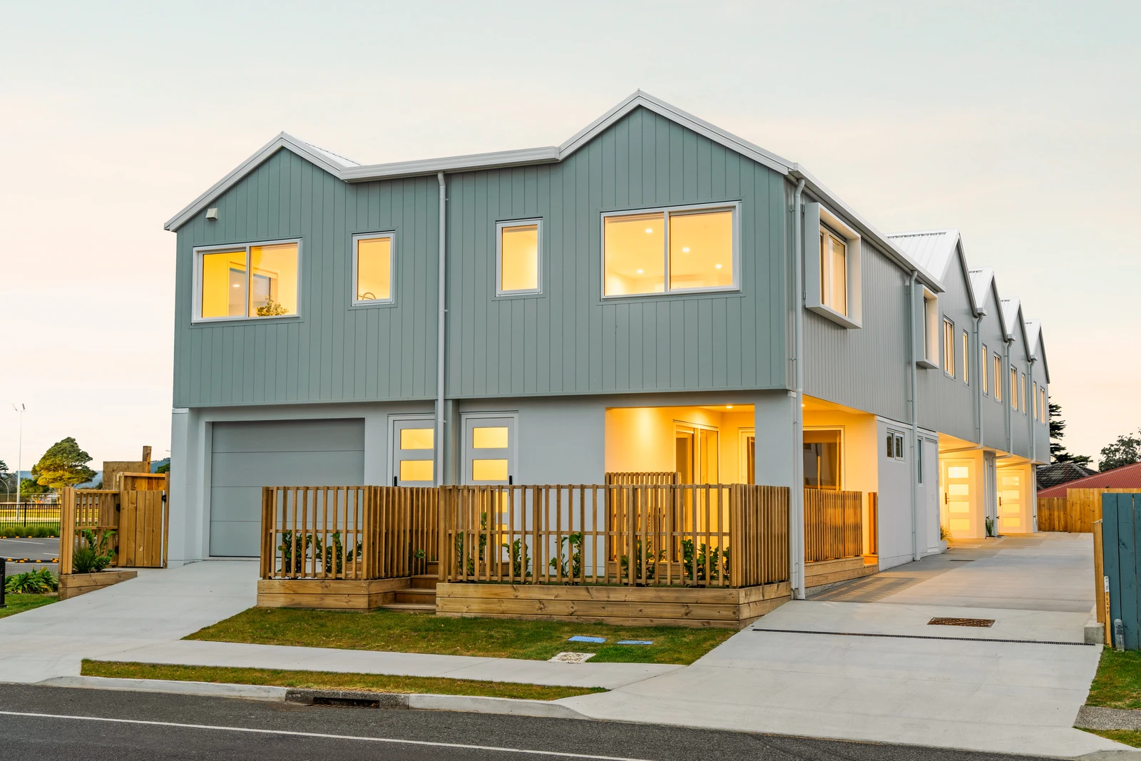 1 & 2/118 Links Avenue, Mt Maunganui, Tauranga City