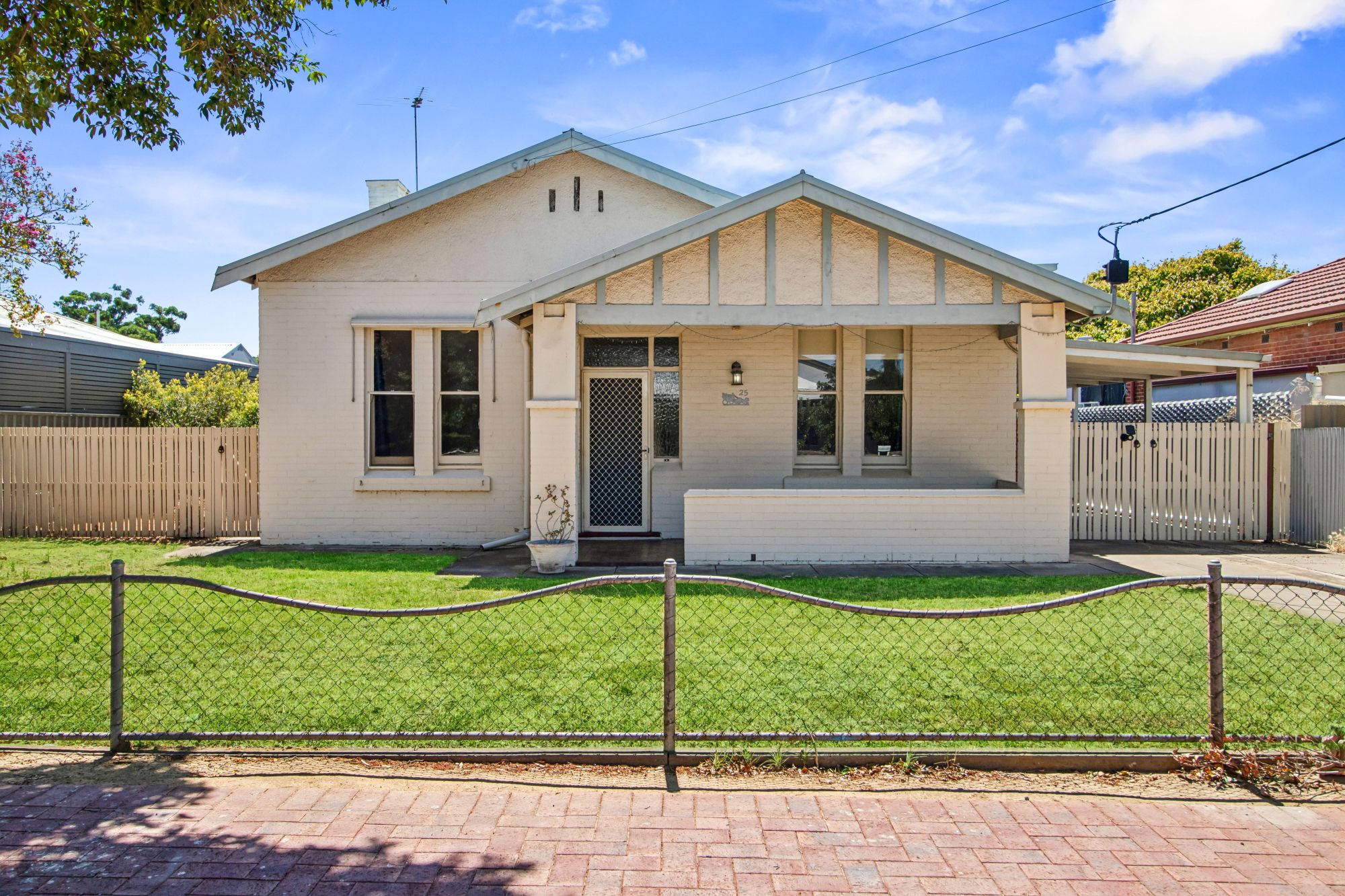 25 Rowell Crescent, West Croydon SA 5008