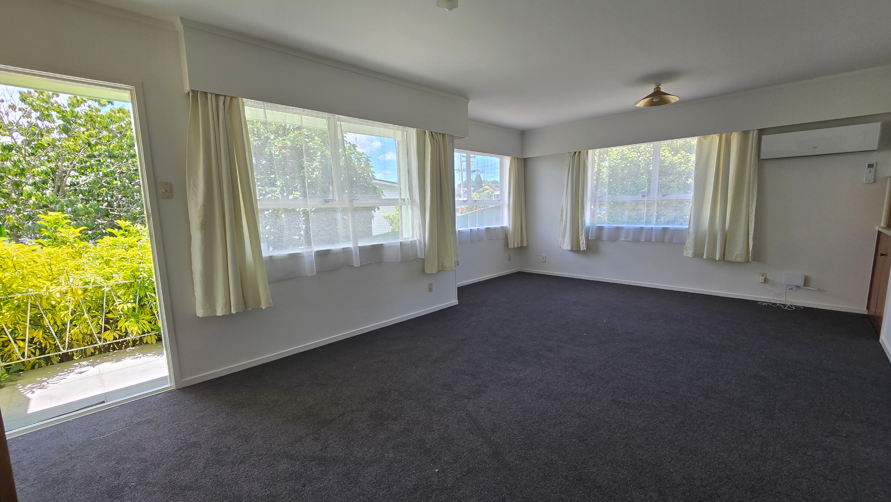 1/131 Von Danovich Road, Te Atatu South, Waitakere City