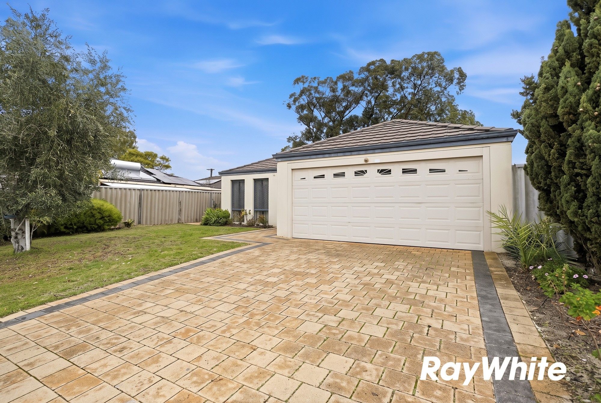 3 Silver Swan Road, Bennett Springs, WA 6063