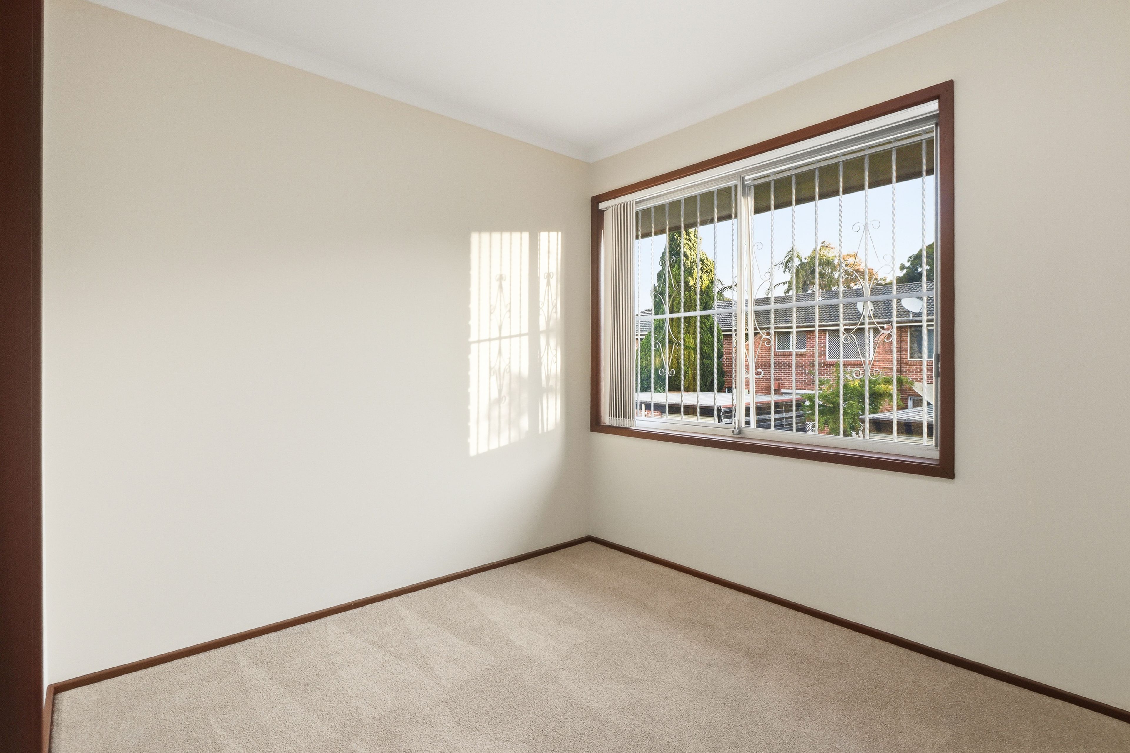 16/1 Schiller Place — photo 8 of 16