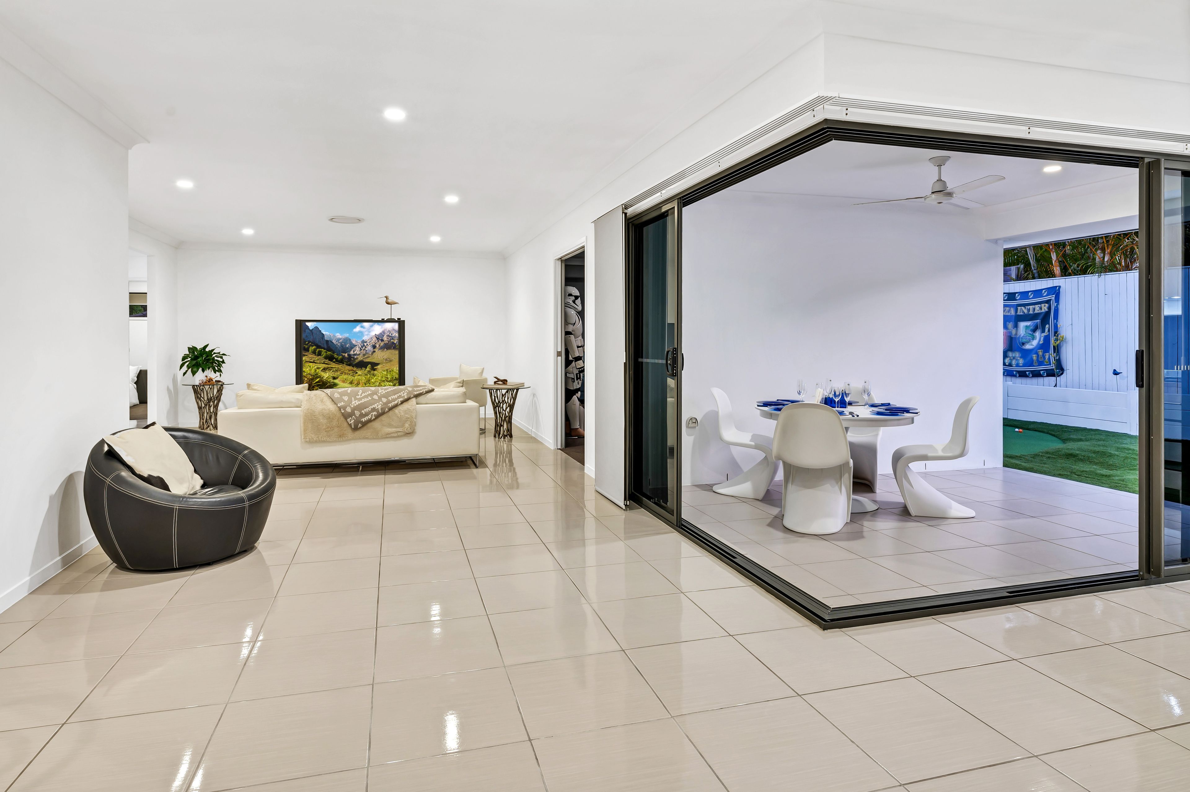 6 Trail Side Court, Upper Coomera QLD 4209