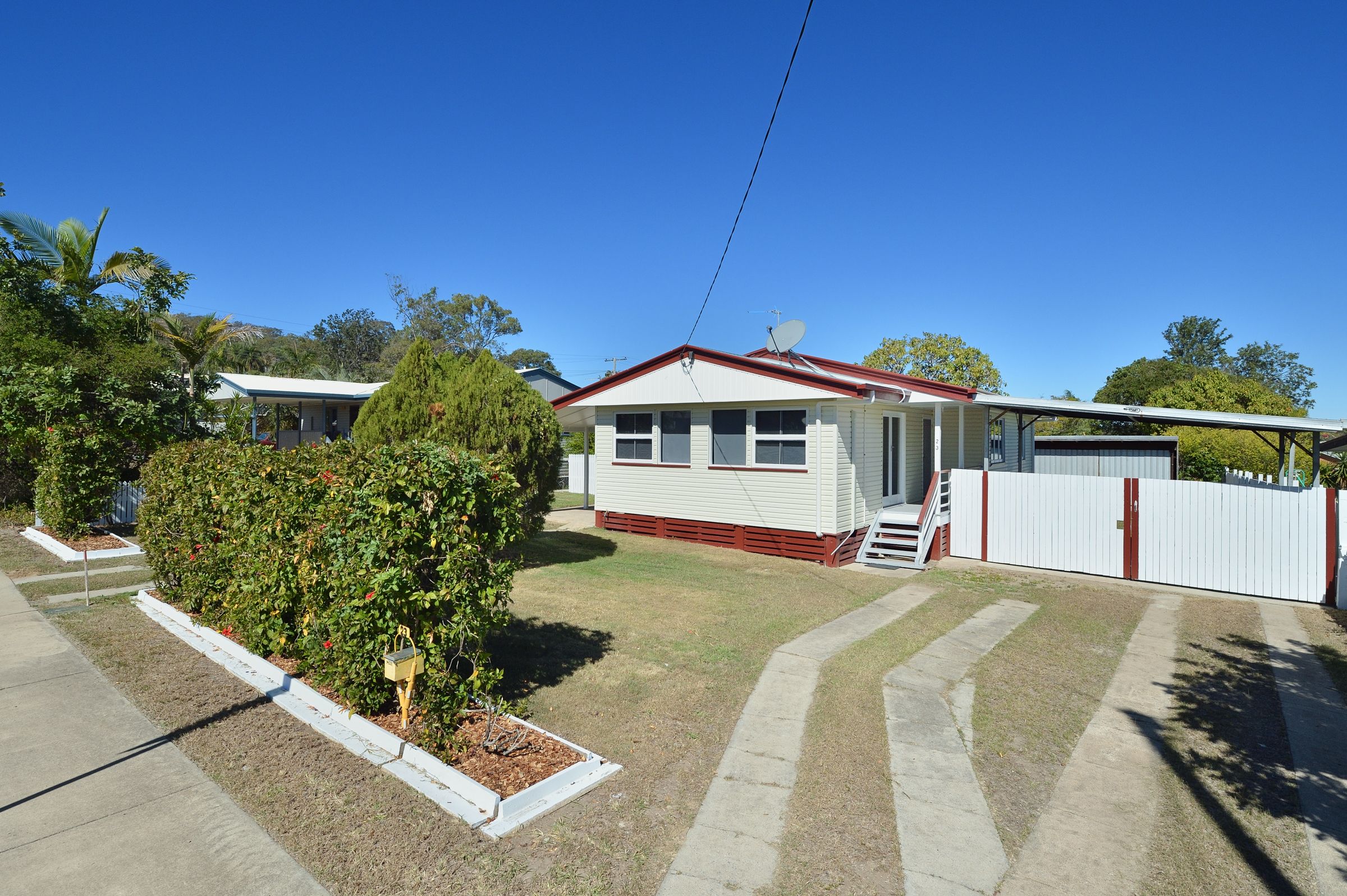 23 Paterson Street, West Gladstone QLD 4680