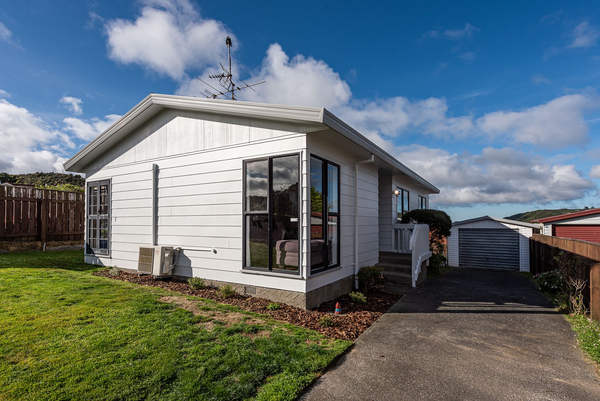 108 Montgomery Avenue, Karori, Wellington City