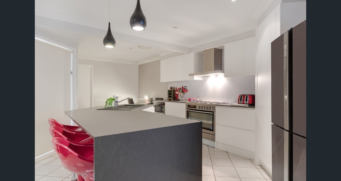 9 Parson Place, Harrington Park, NSW 2567