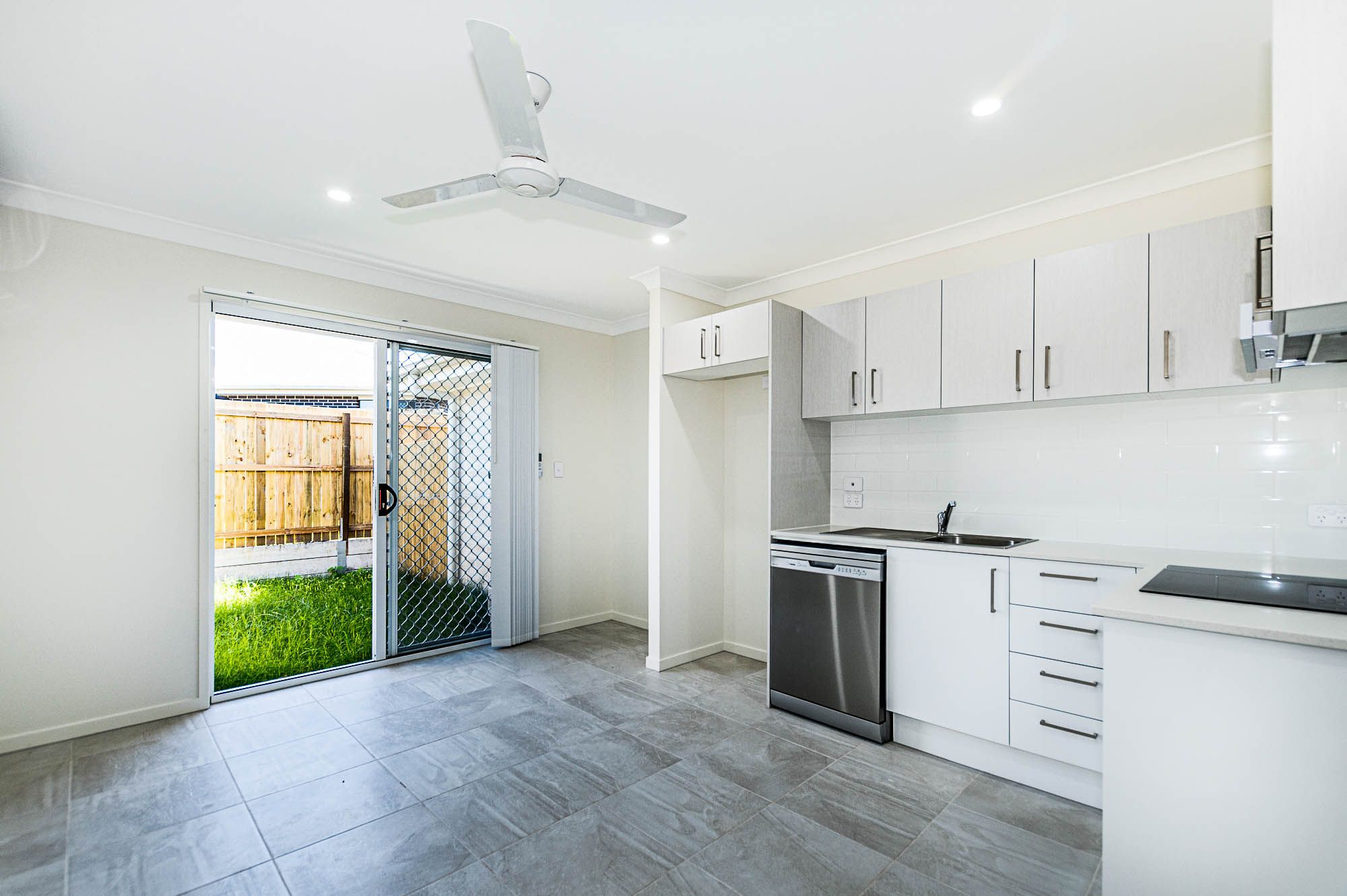 2/102 Regatta Circuit, Burpengary, QLD 4505