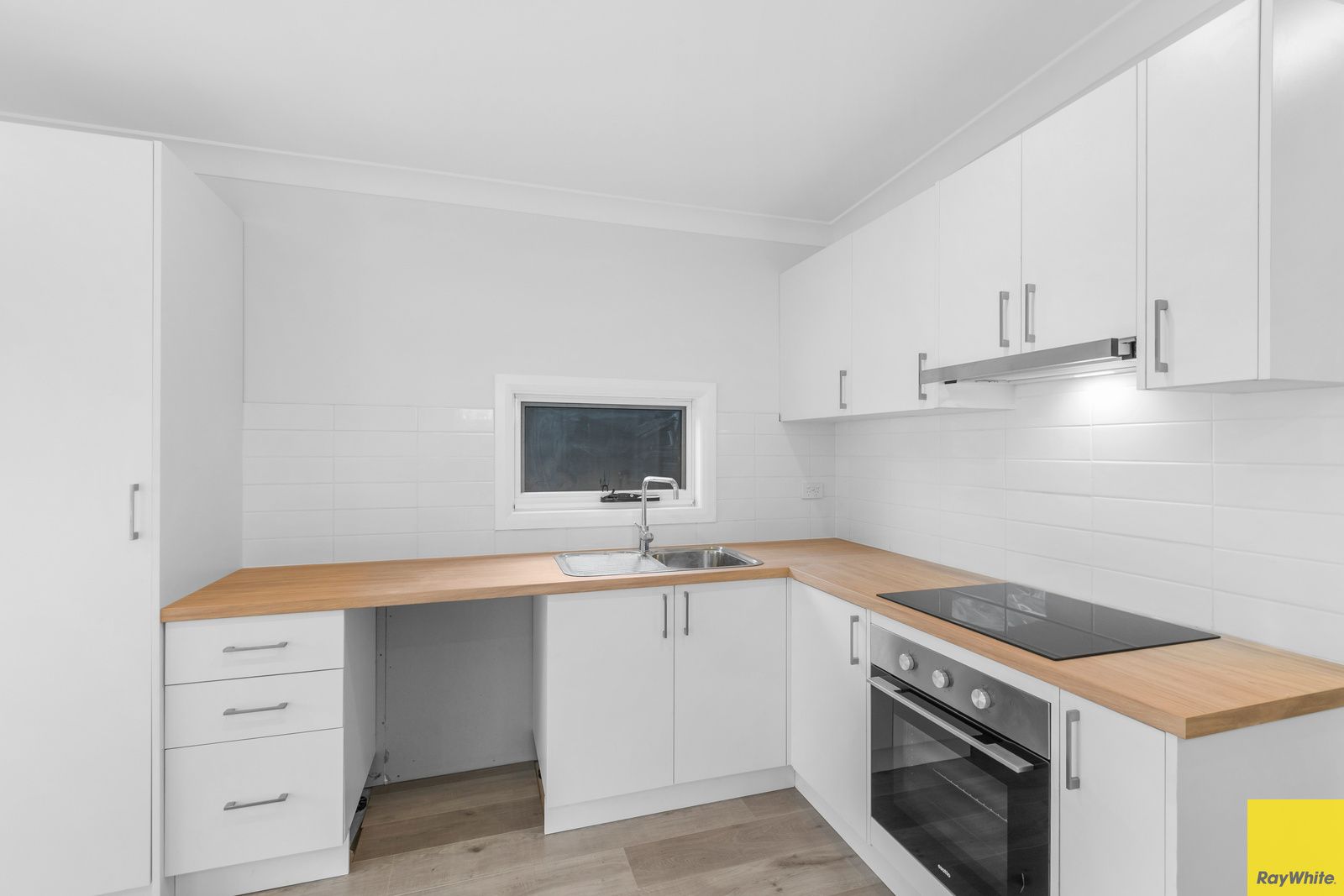 18a Elouera Crescent, Kanahooka, NSW 2530