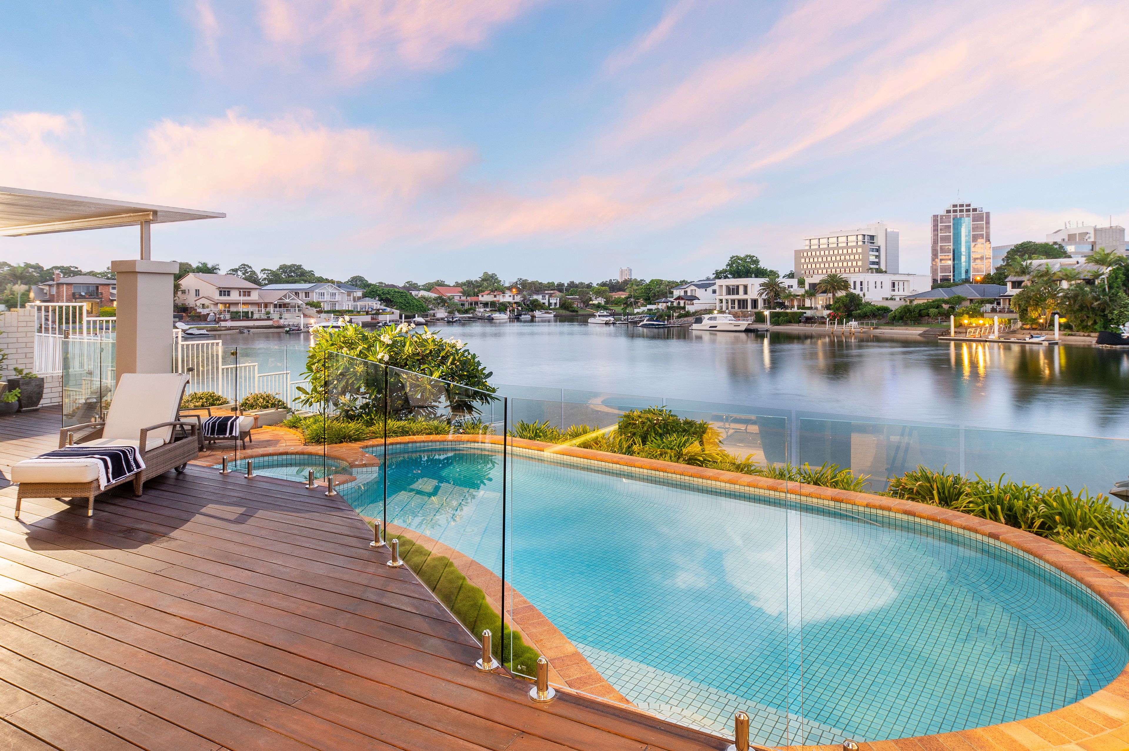 9 Daimler Drive, Bundall, QLD 4217